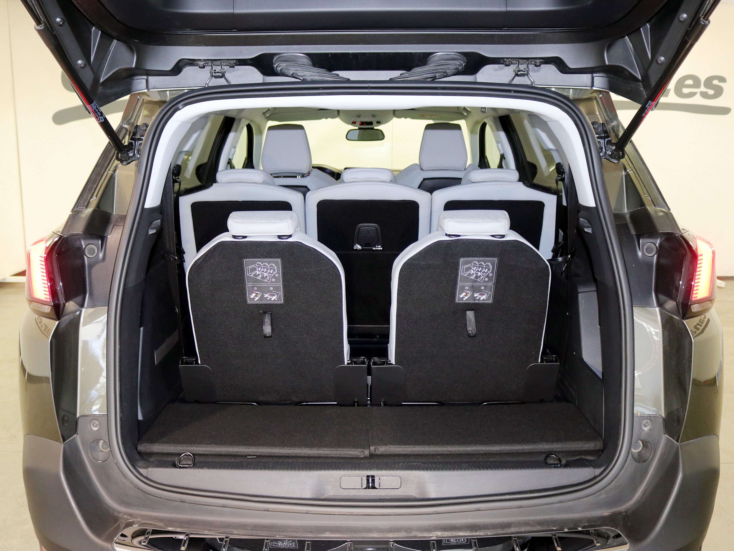 Foto Peugeot 5008 9