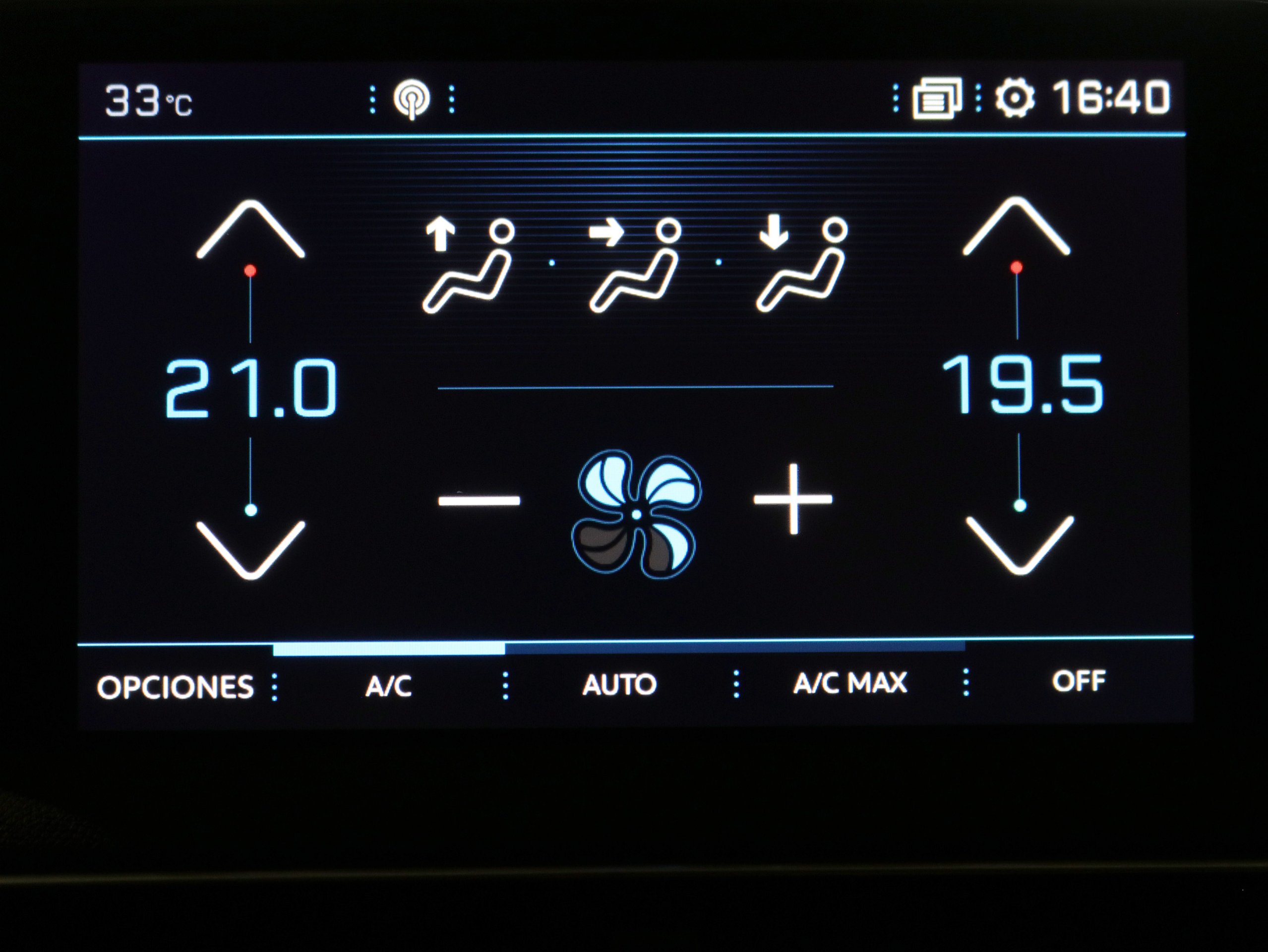 Foto Peugeot 5008 22