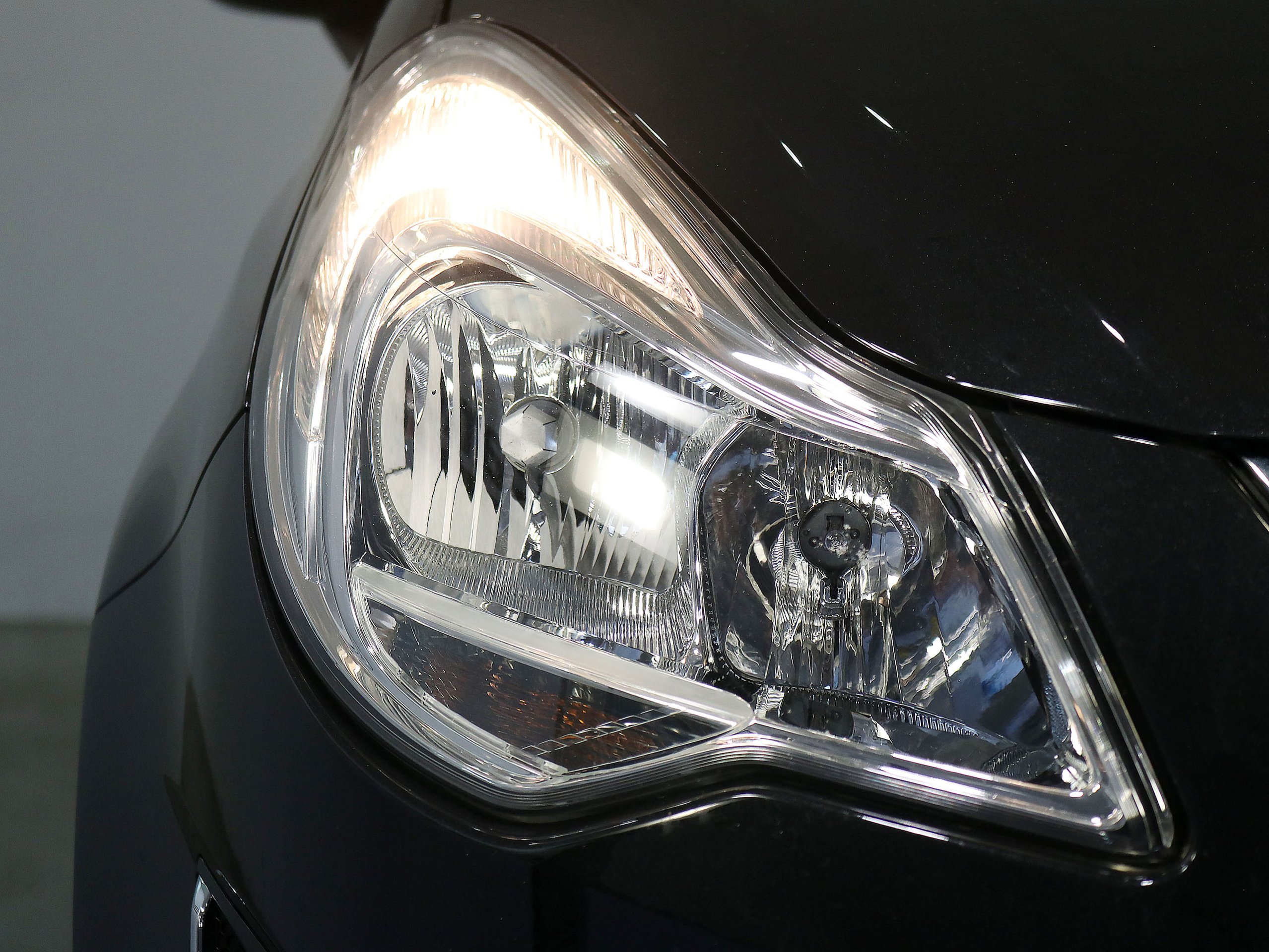 Foto Opel Corsa 12