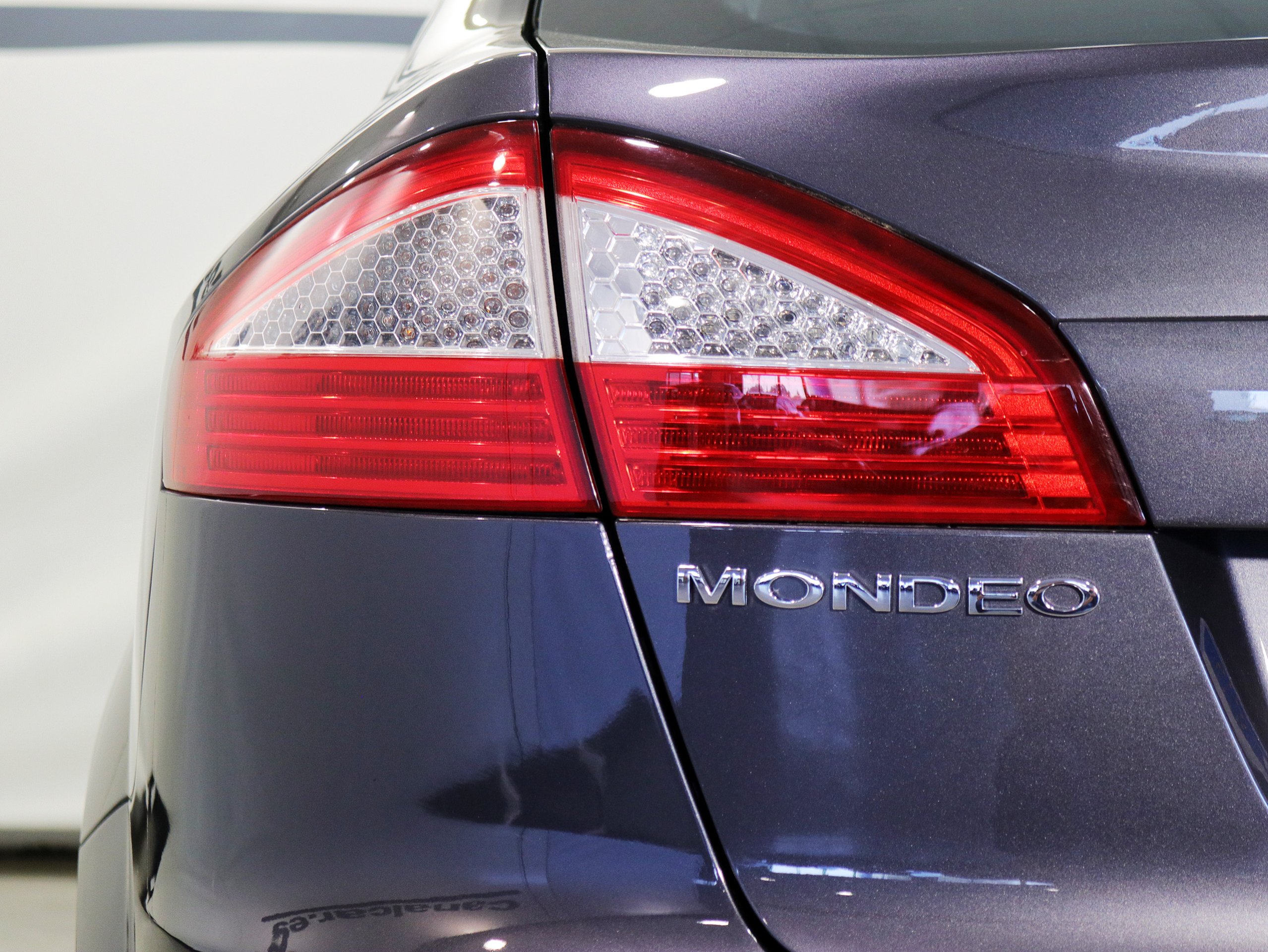Foto Ford Mondeo 10 Foto Ford Mondeo 10