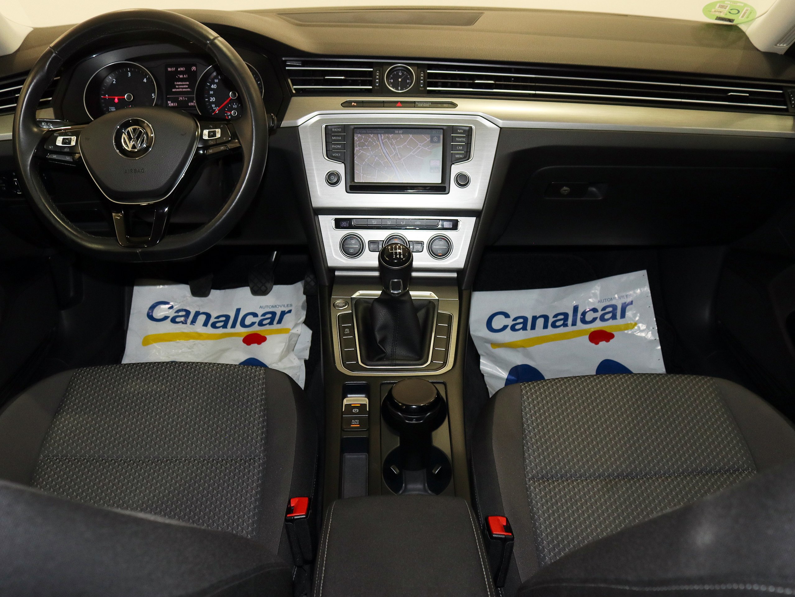 Foto Volkswagen Passat 31