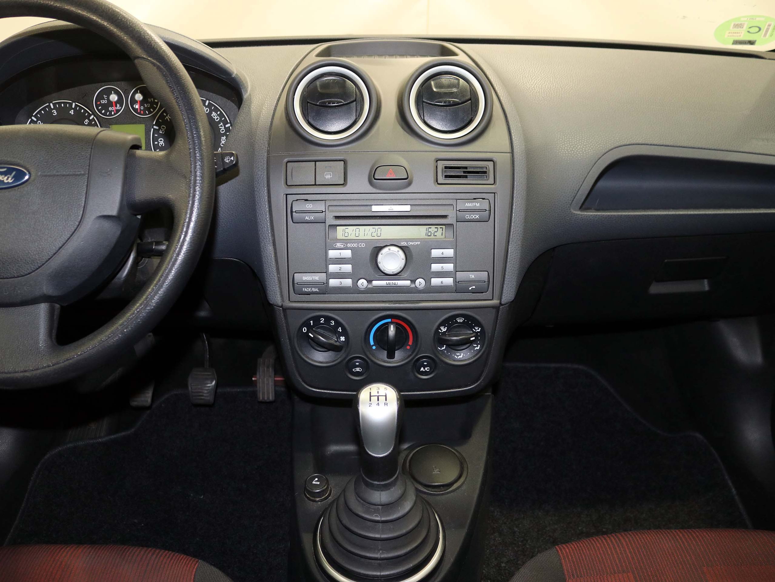 Foto Ford Fiesta 16