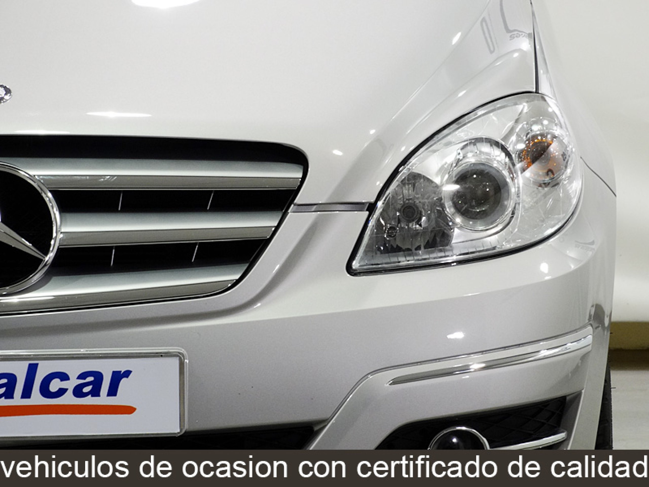 Foto Mercedes-Benz B 180 12