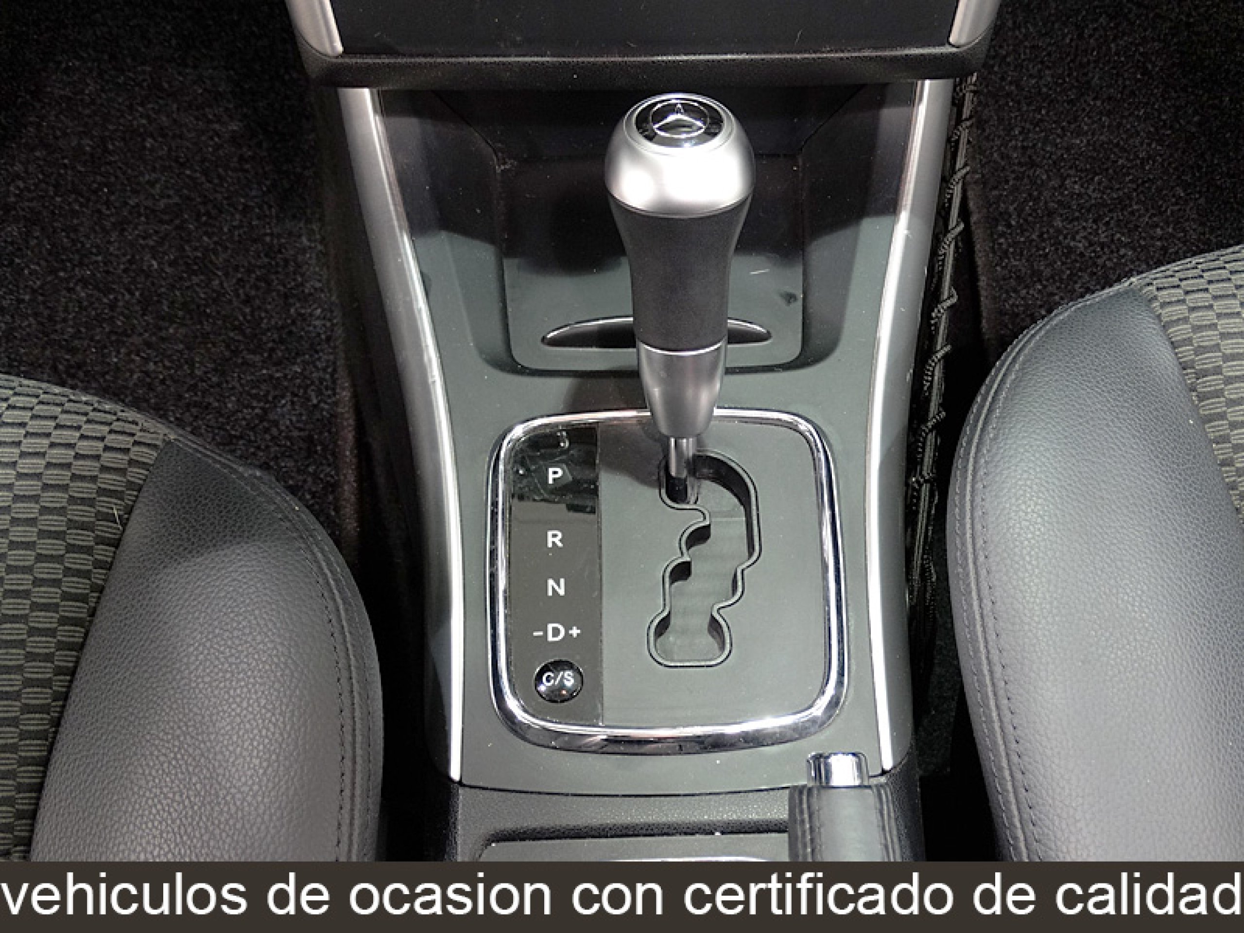 Foto Mercedes-Benz B 180 22
