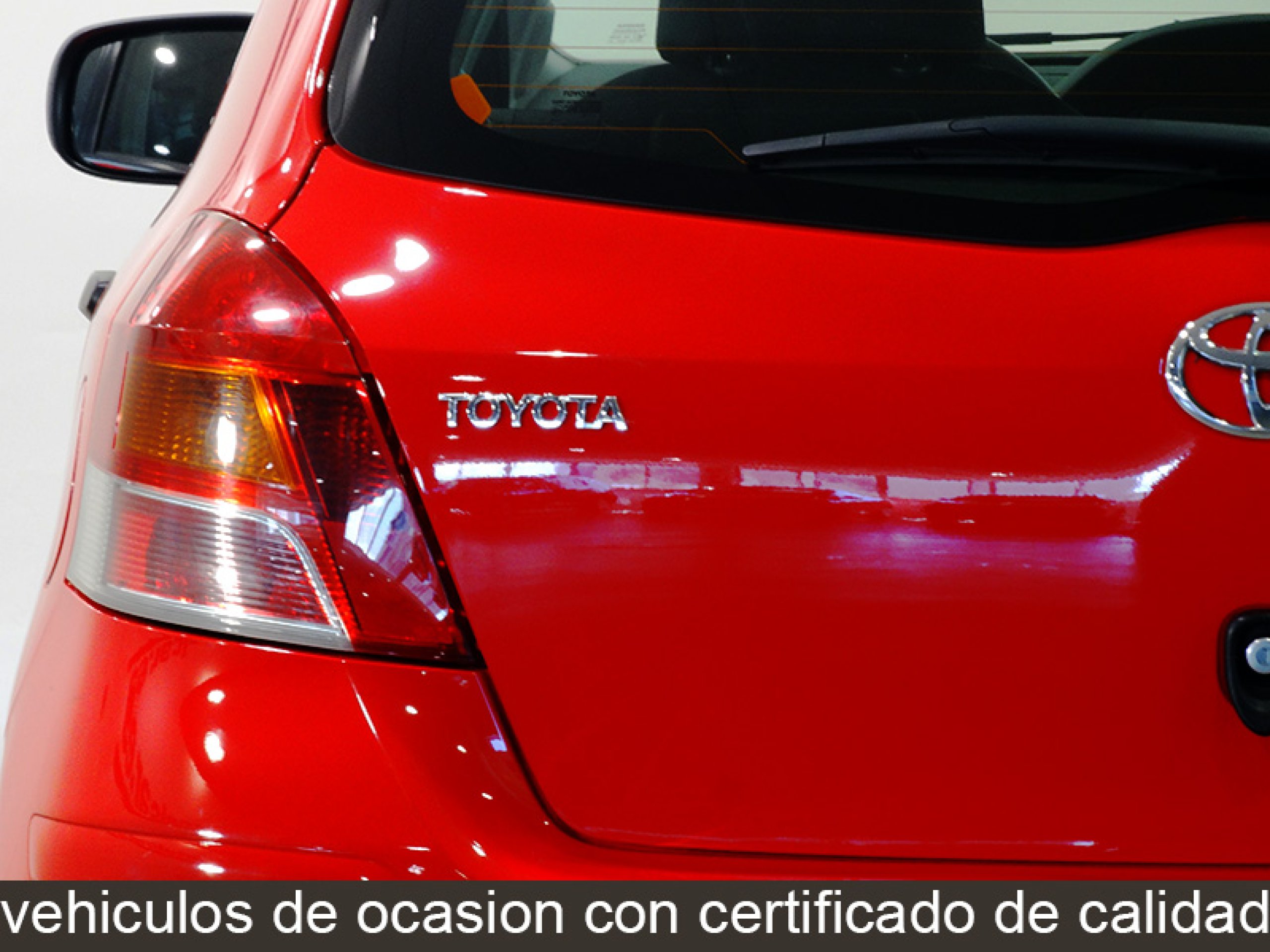 Foto Toyota Yaris 13