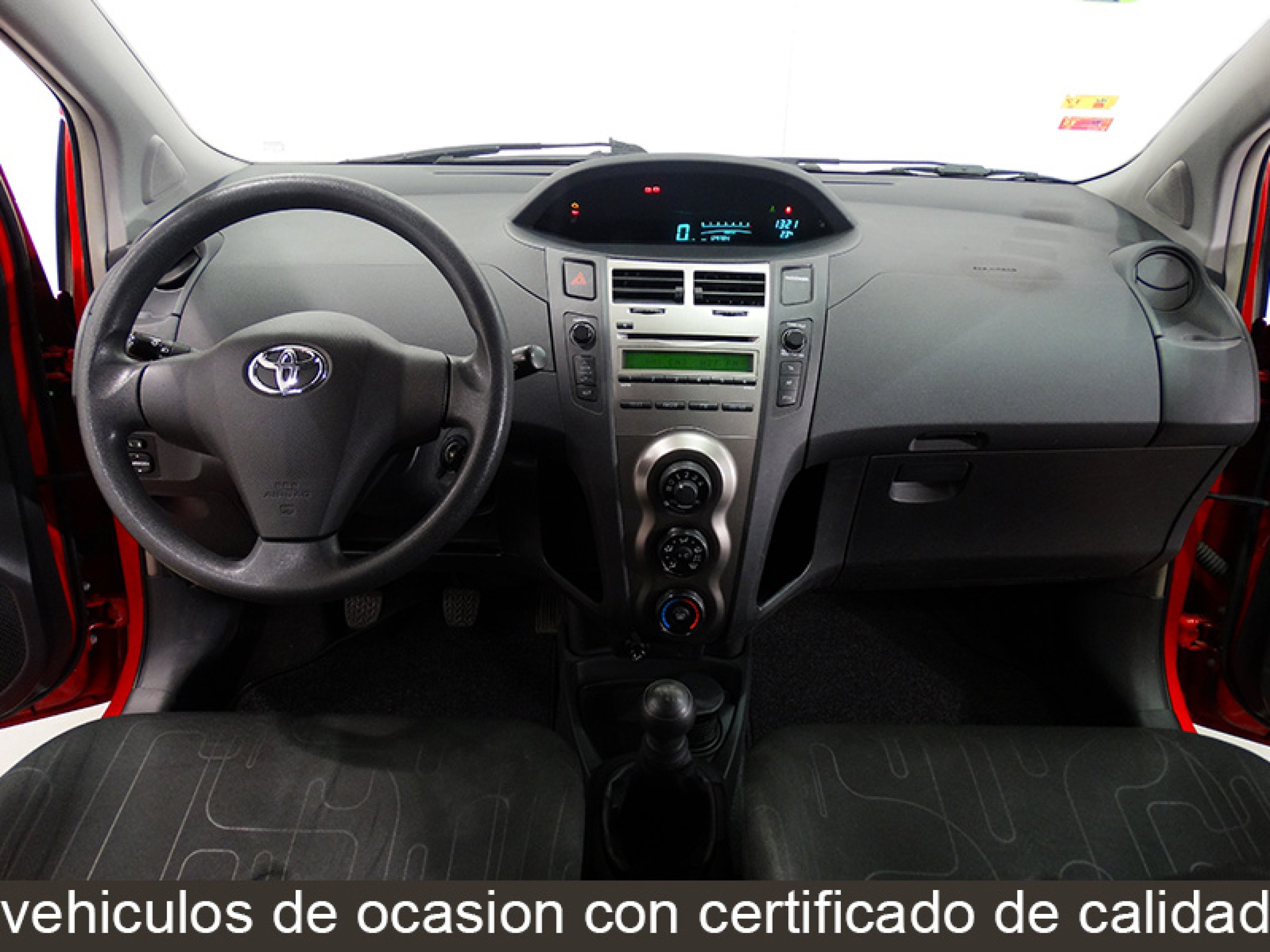 Foto Toyota Yaris 23
