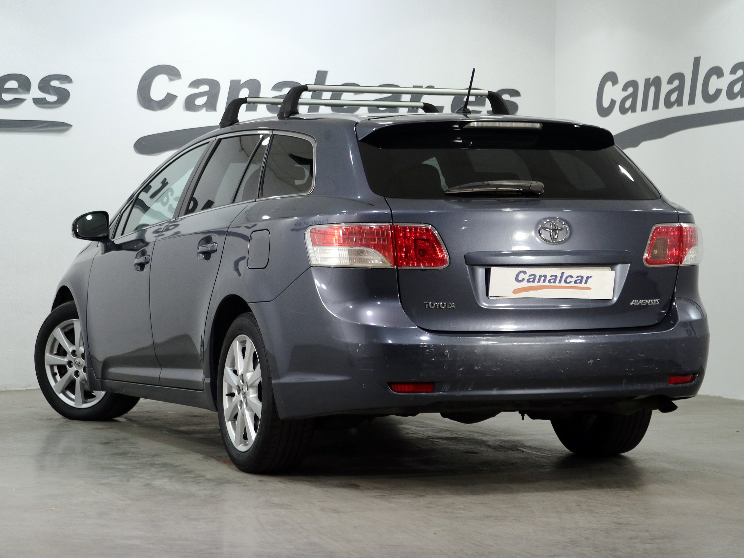 Foto Toyota Avensis 7