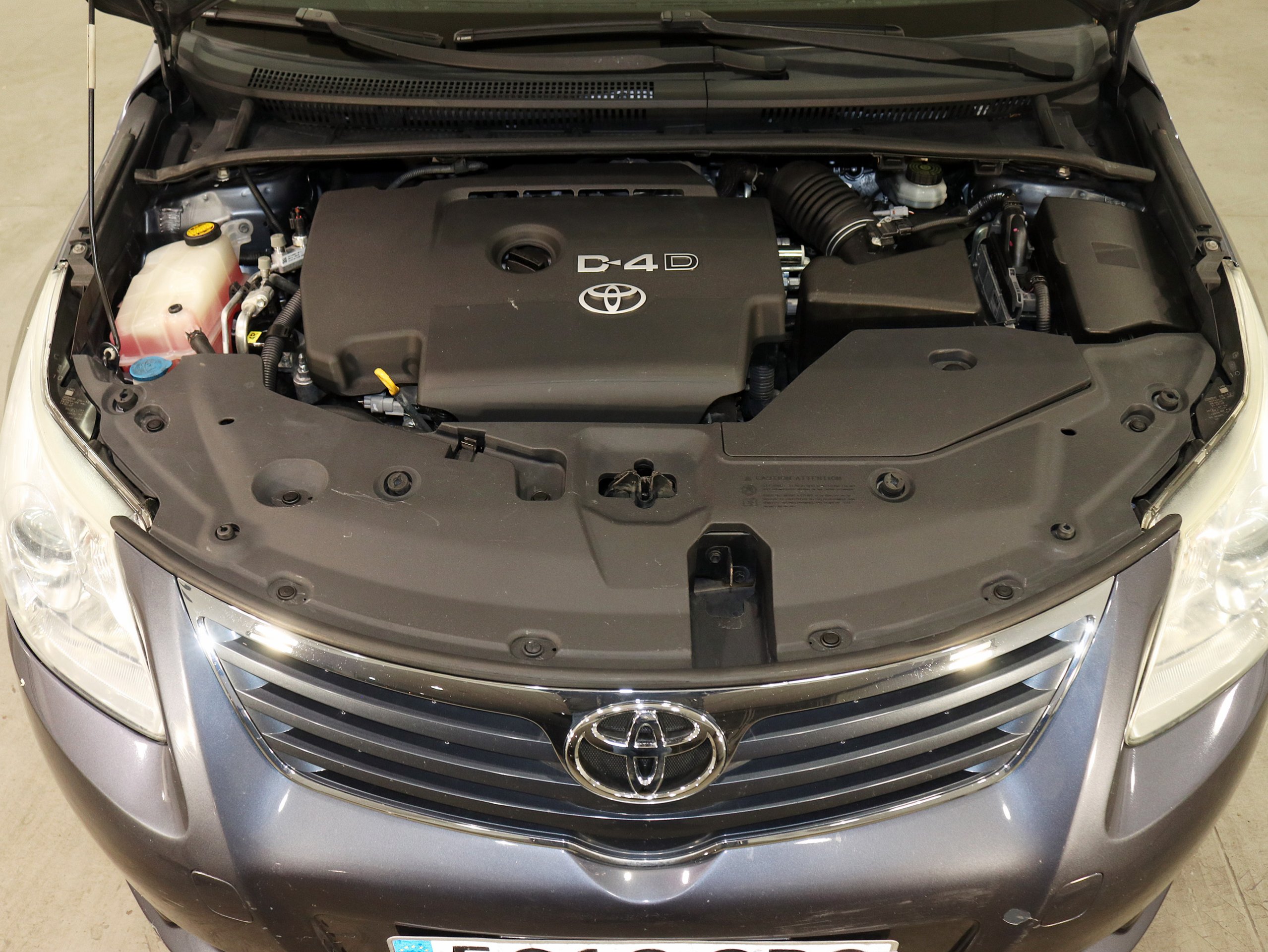 Foto Toyota Avensis 8