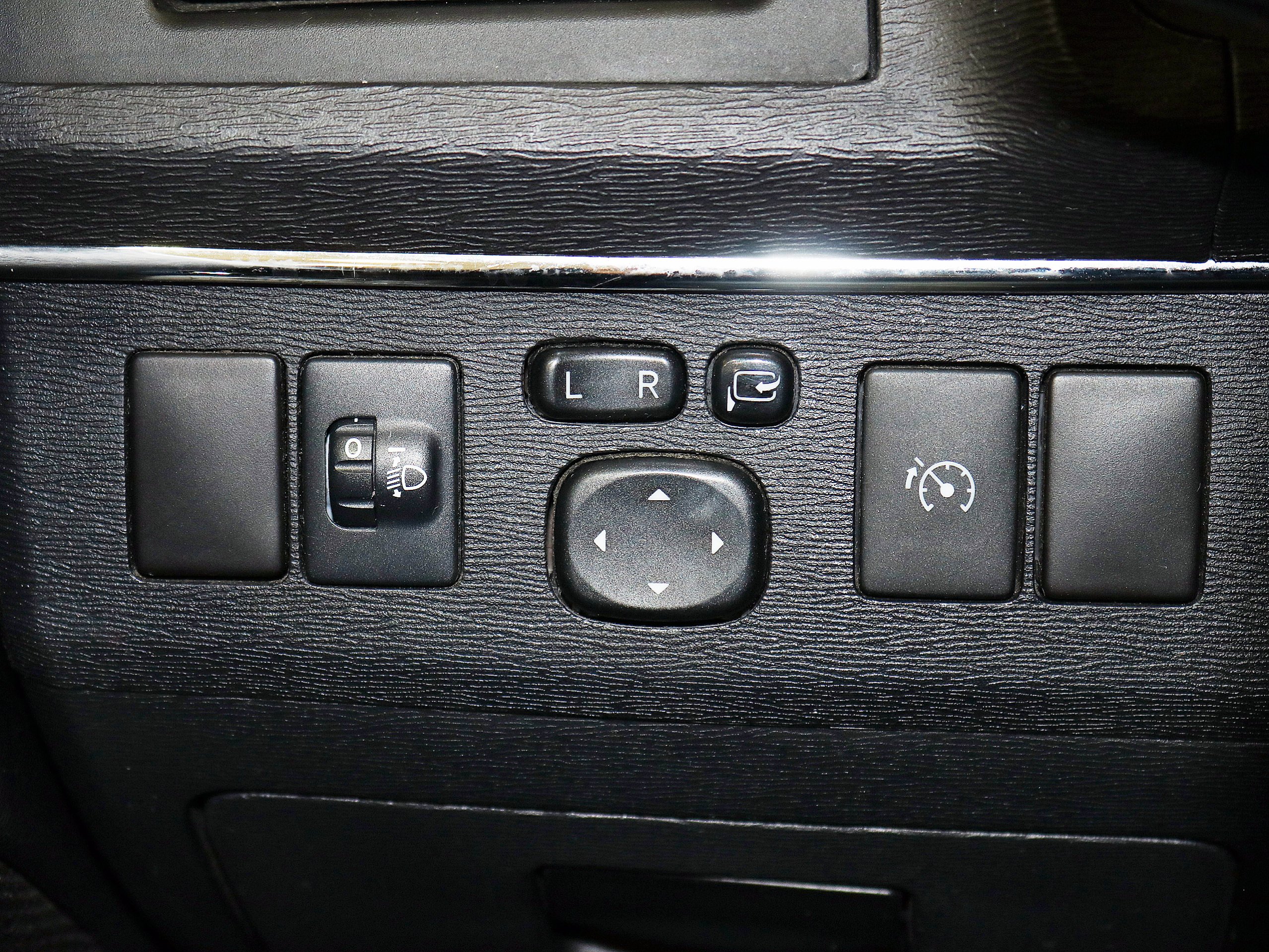 Foto Toyota Avensis 23