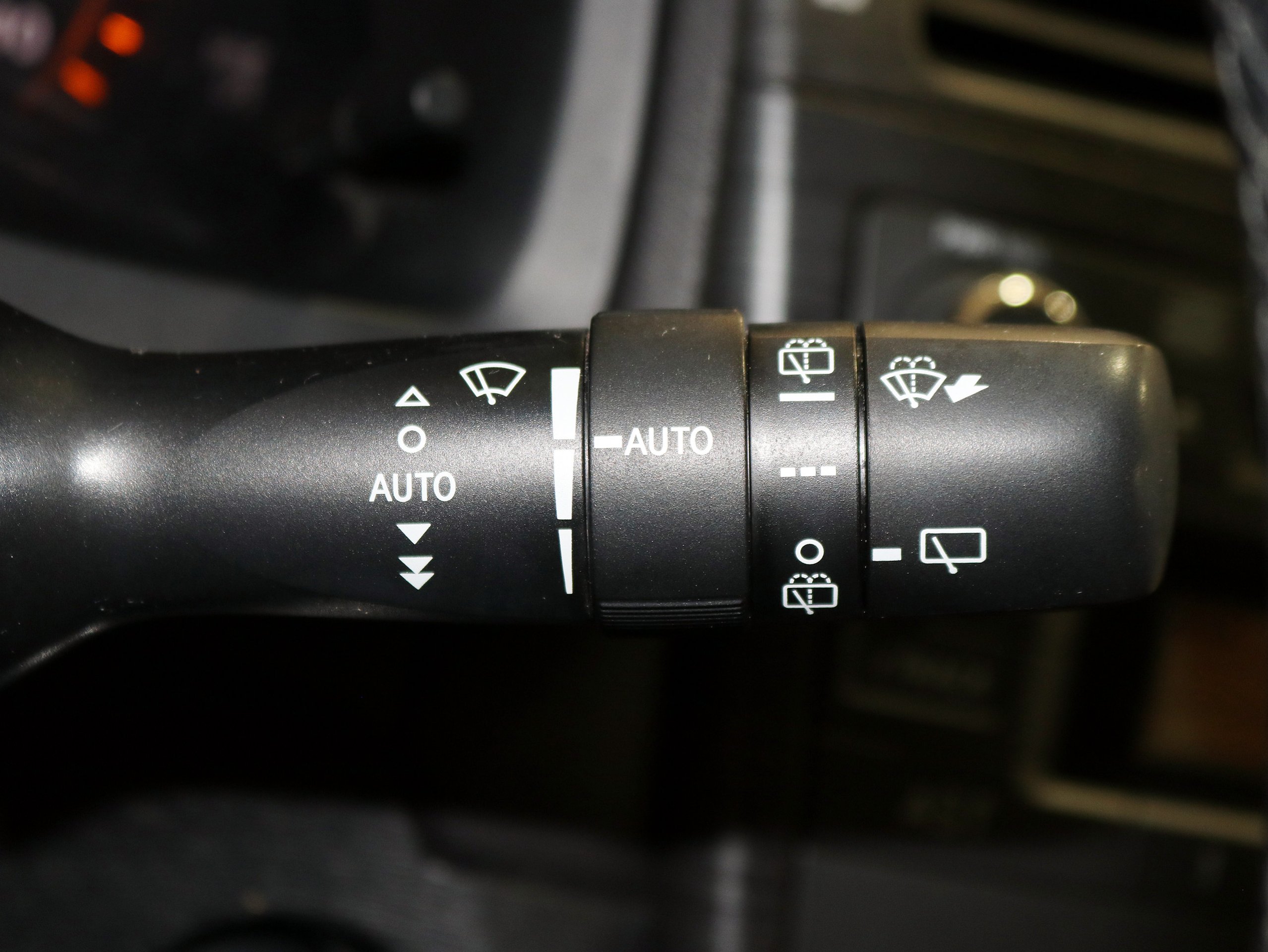 Foto Toyota Avensis 25