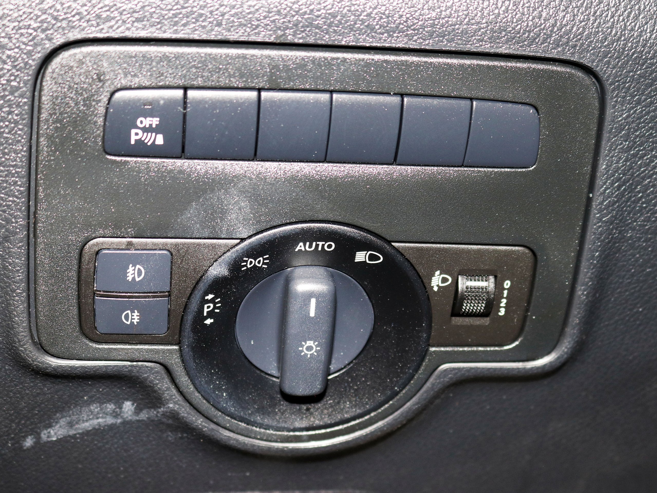 Foto Mercedes-Benz Vito 25
