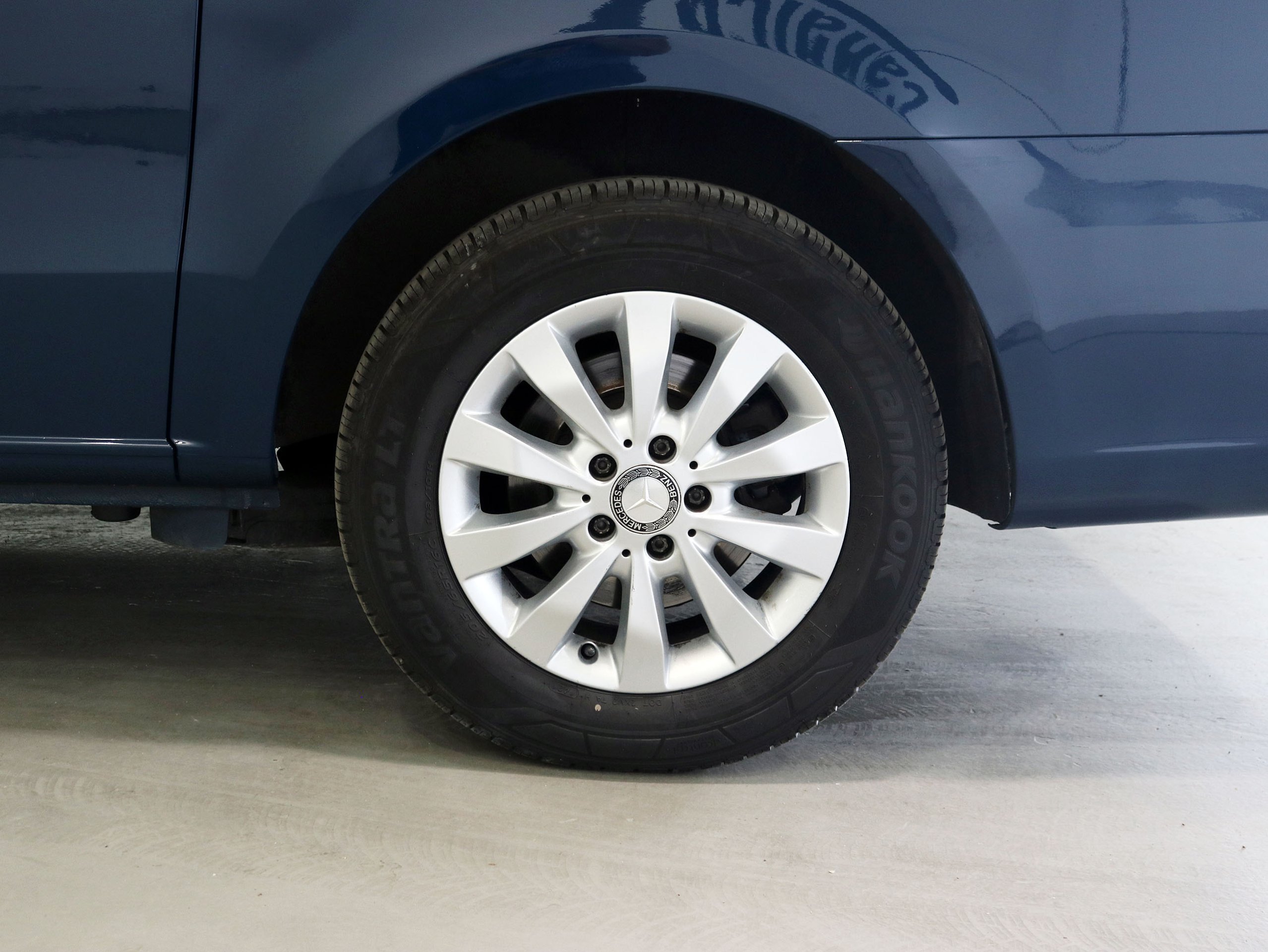 Foto Mercedes-Benz Vito 32