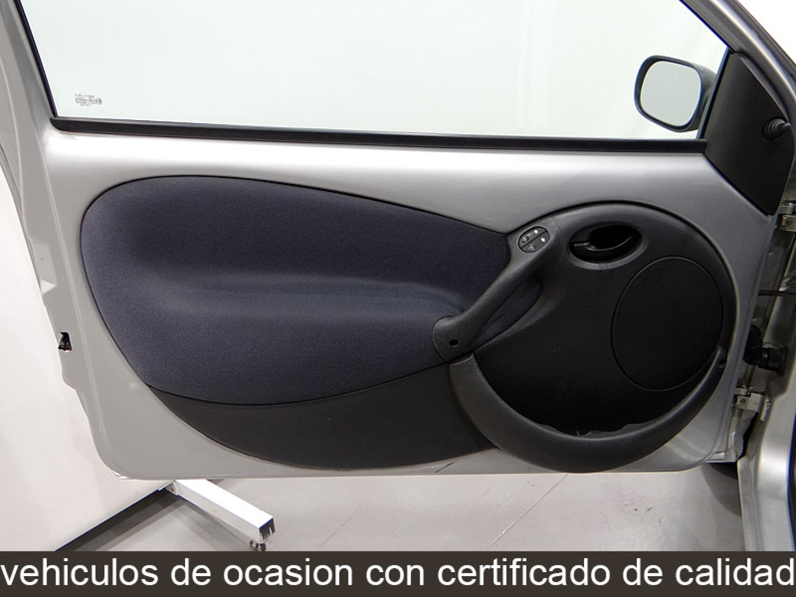 Foto Ford Ka 23 Foto Ford Ka 23