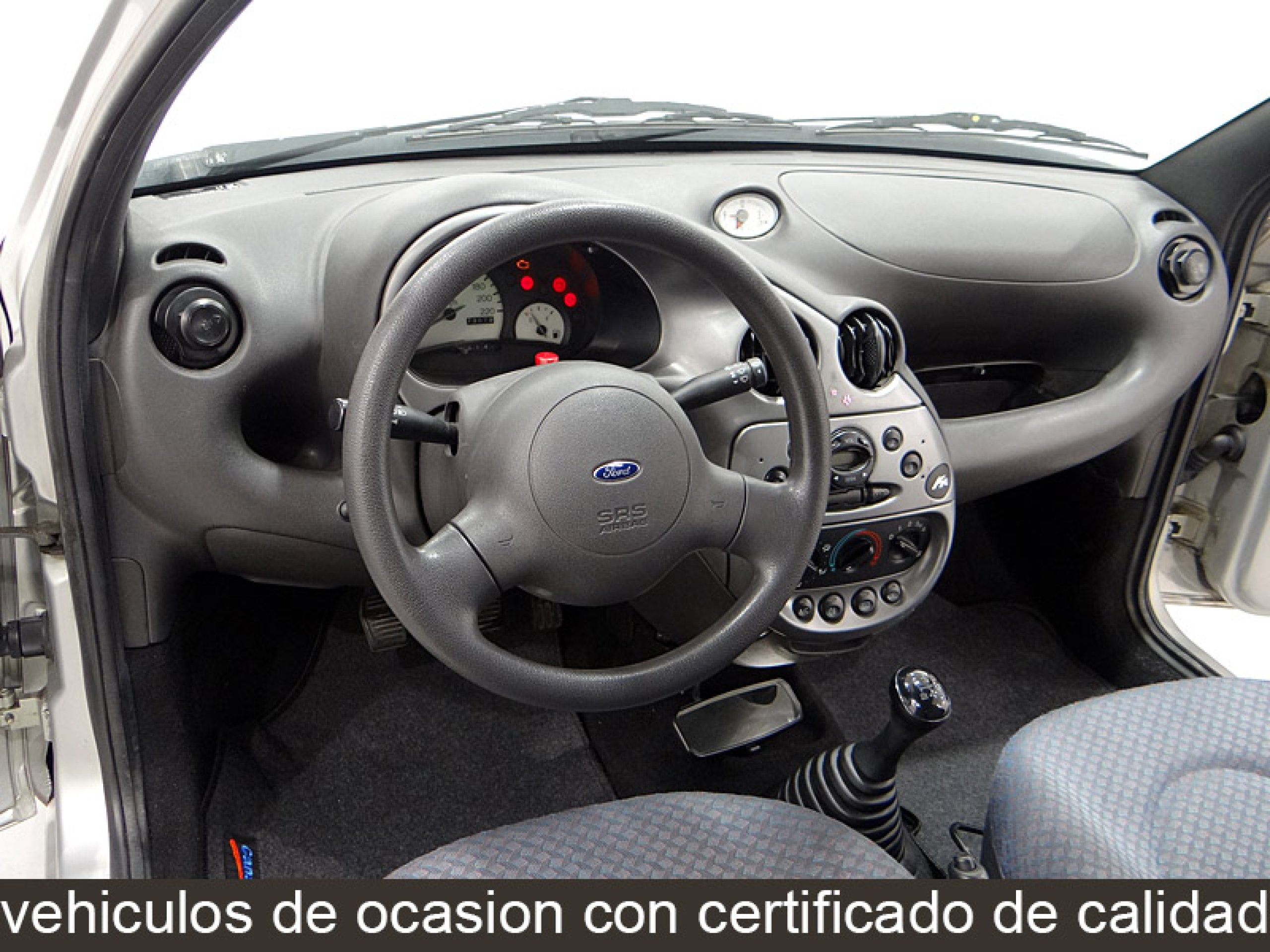 Foto Ford Ka 24 Foto Ford Ka 24