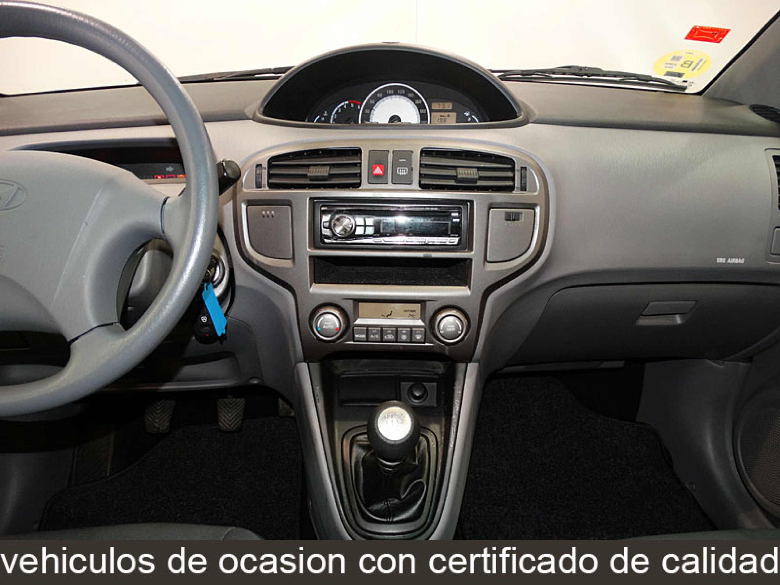 Foto Hyundai Matrix 17 Foto Hyundai Matrix 17