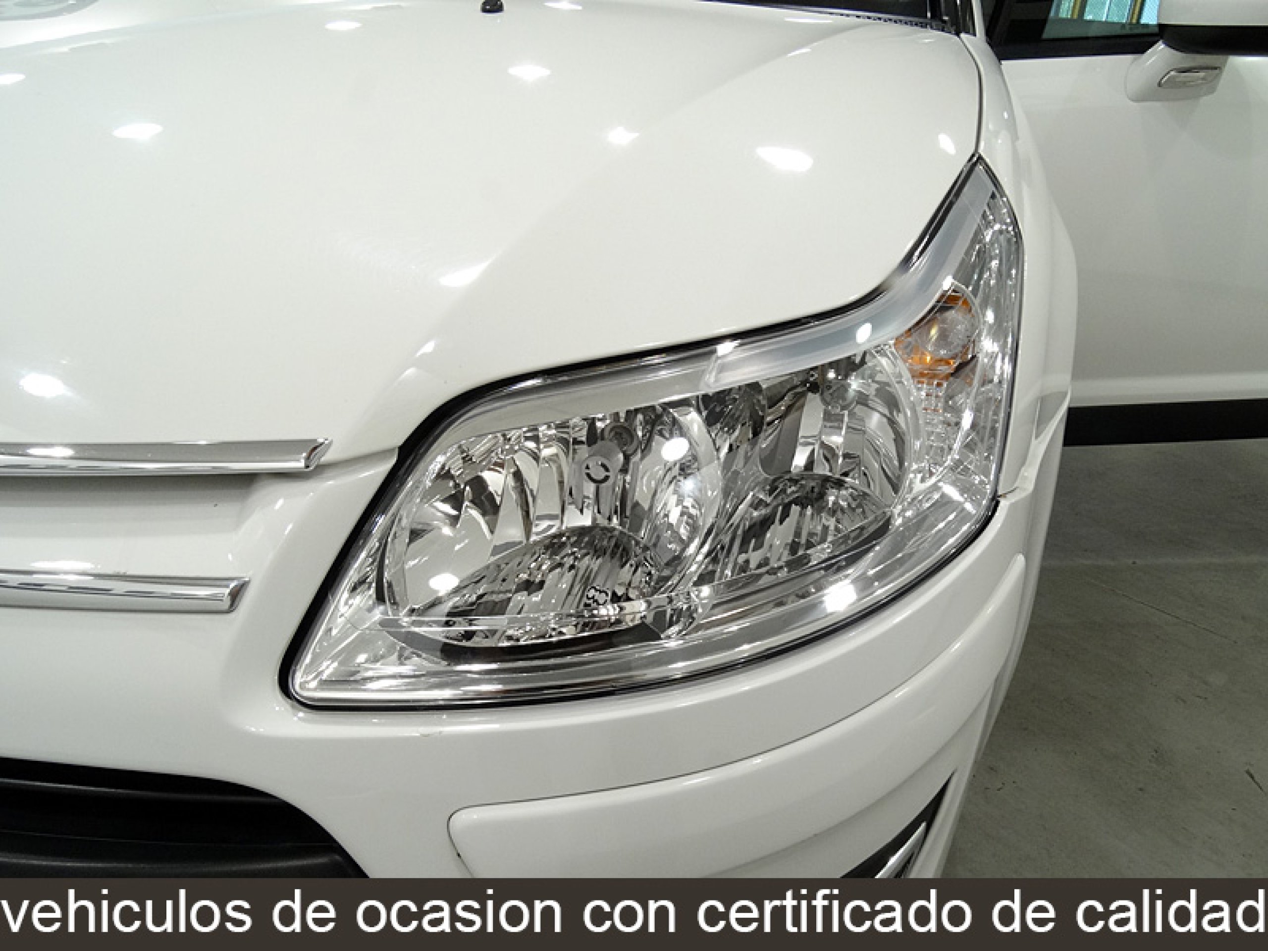 Foto Citroen C4 24