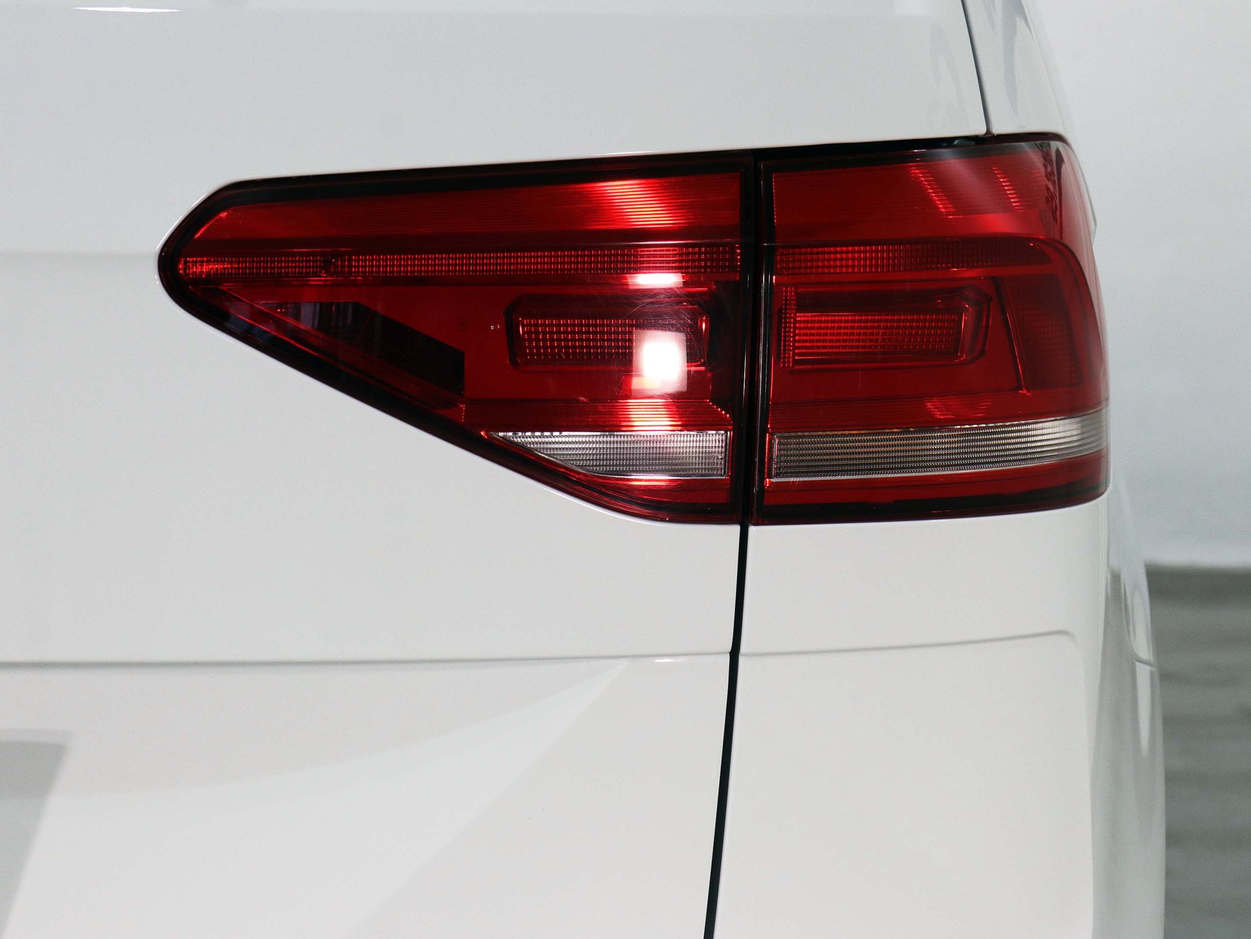 Foto Volkswagen Touran 13