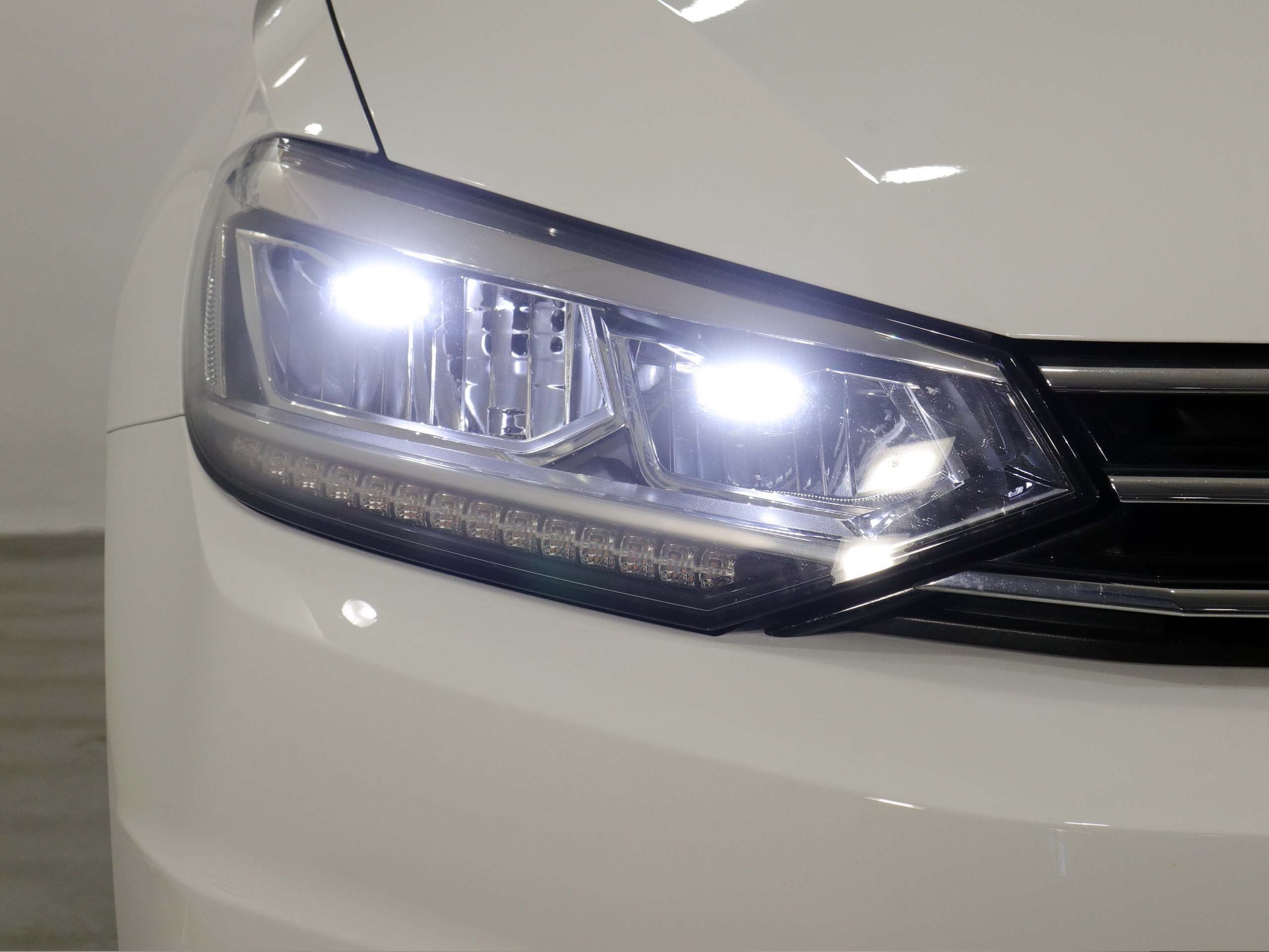 Foto Volkswagen Touran 14