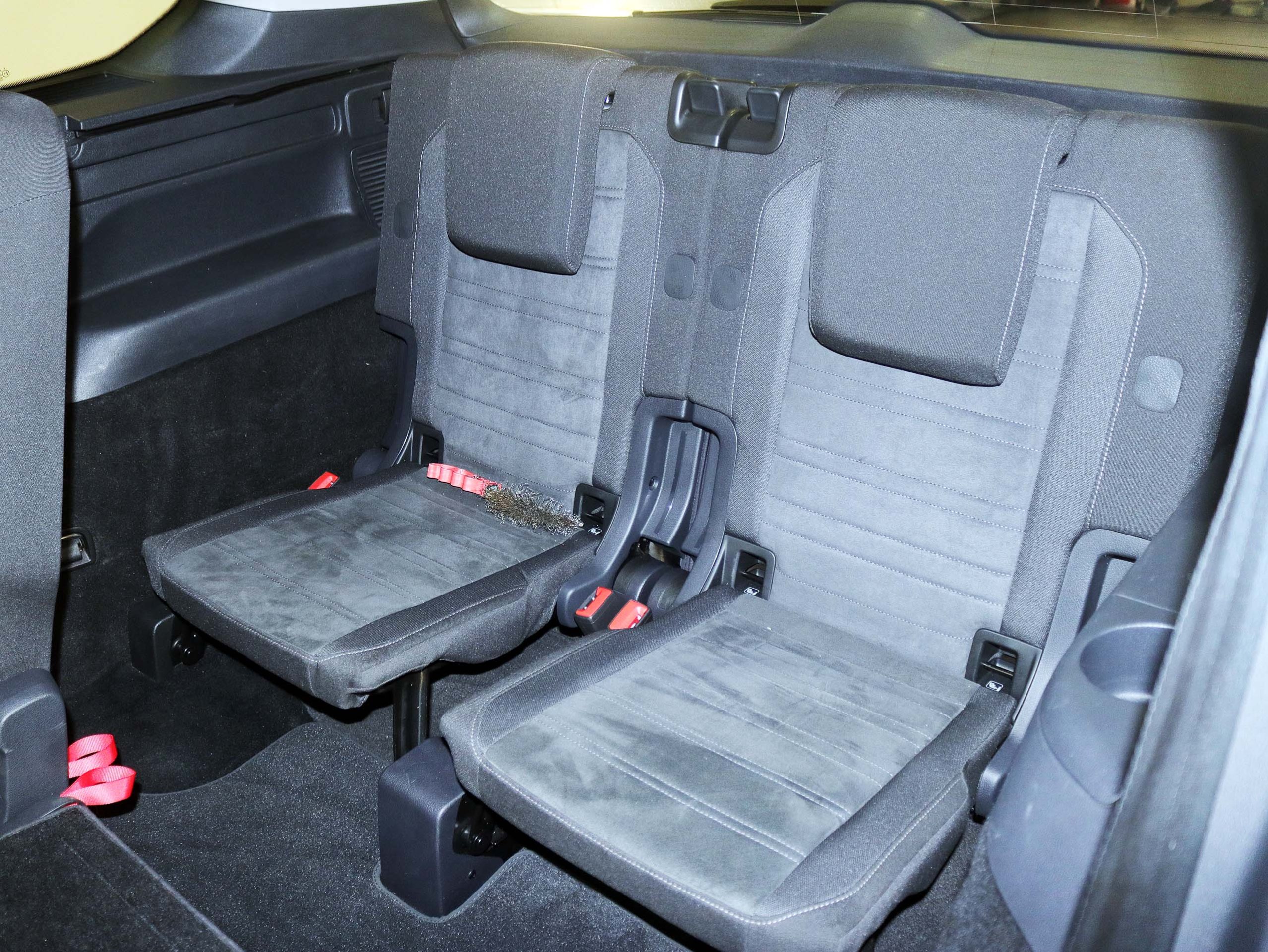Foto Volkswagen Touran 19