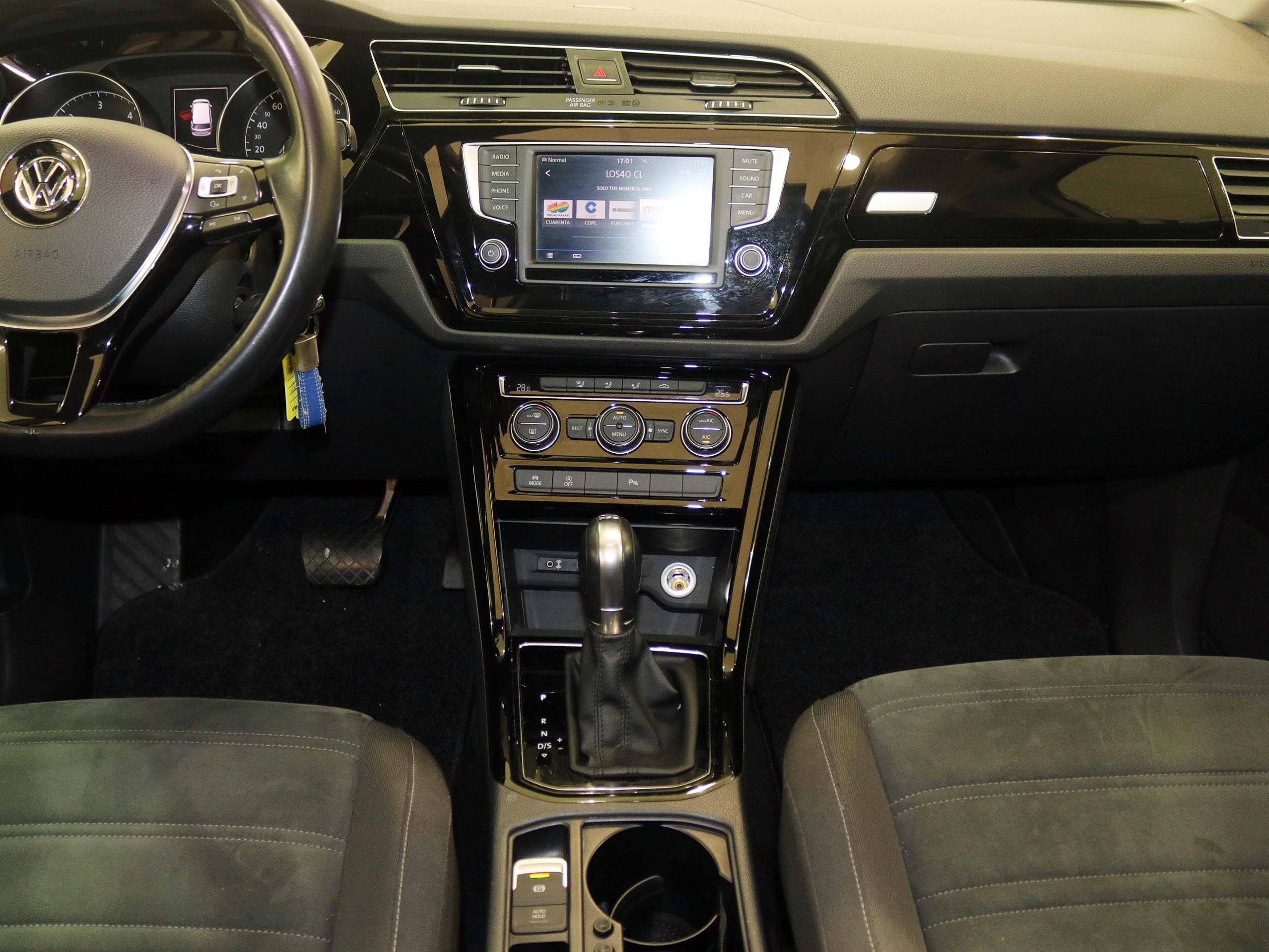 Foto Volkswagen Touran 34