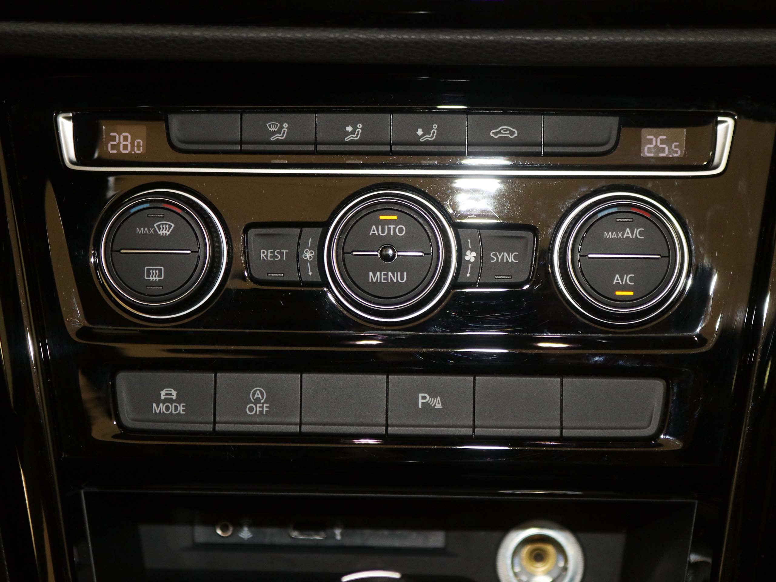 Foto Volkswagen Touran 36