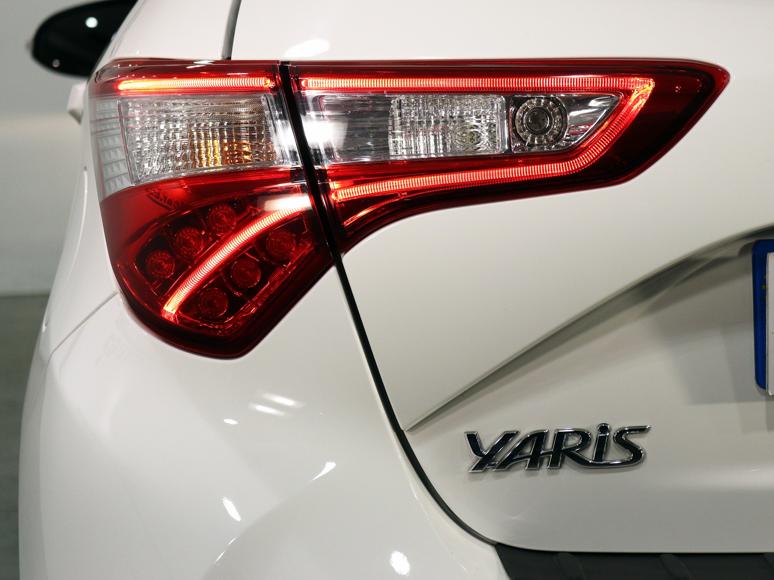 Foto Toyota Yaris 10