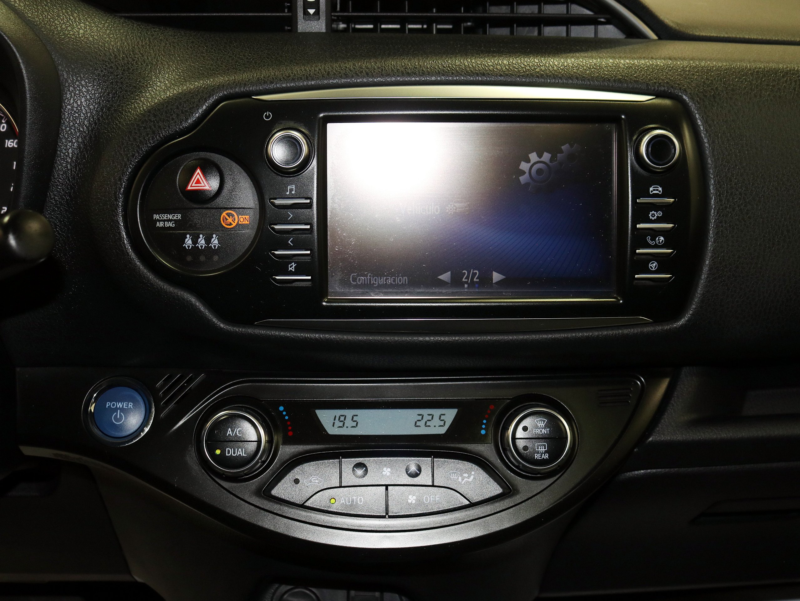 Foto Toyota Yaris 23