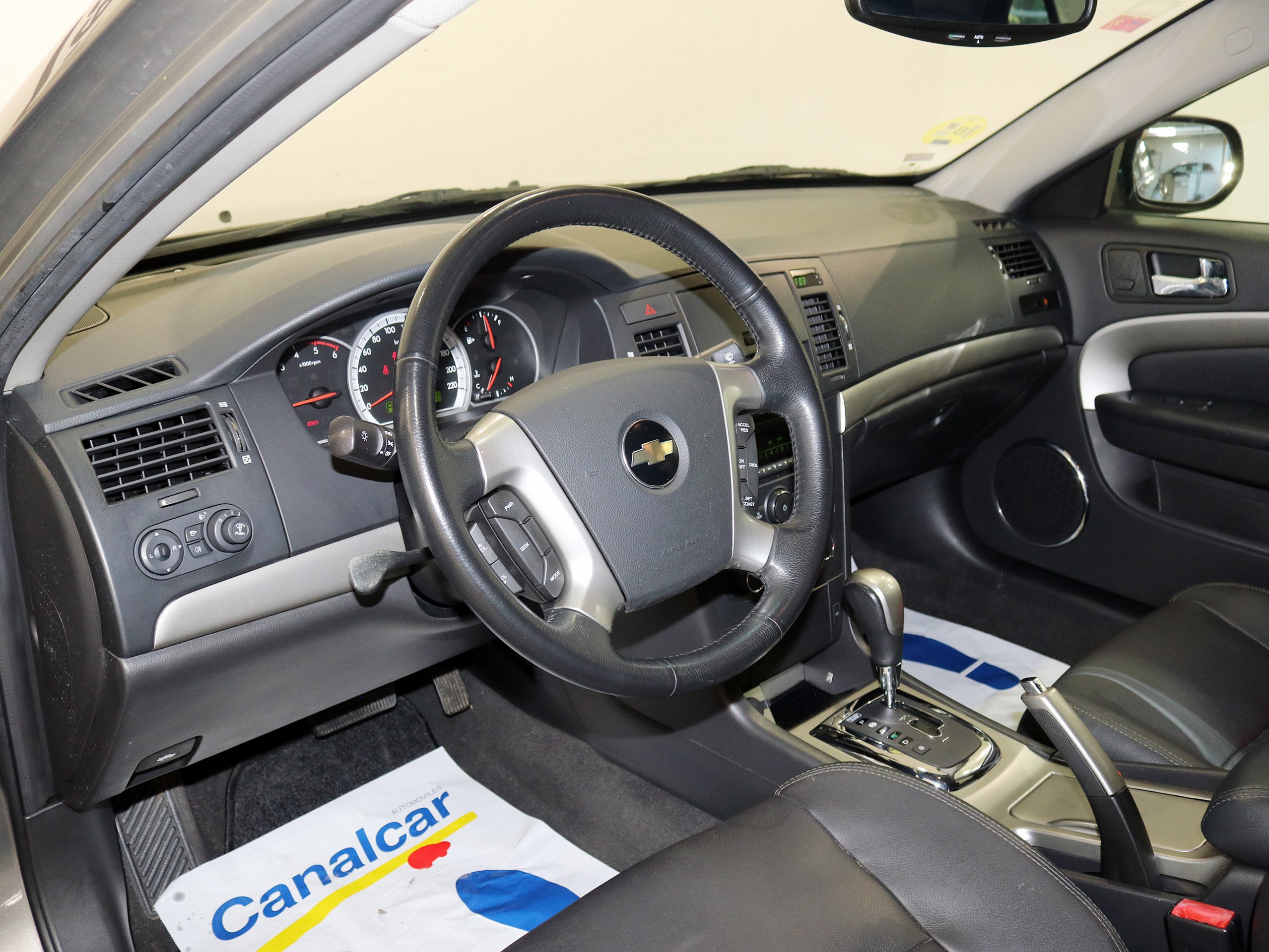 Foto Chevrolet Epica 19