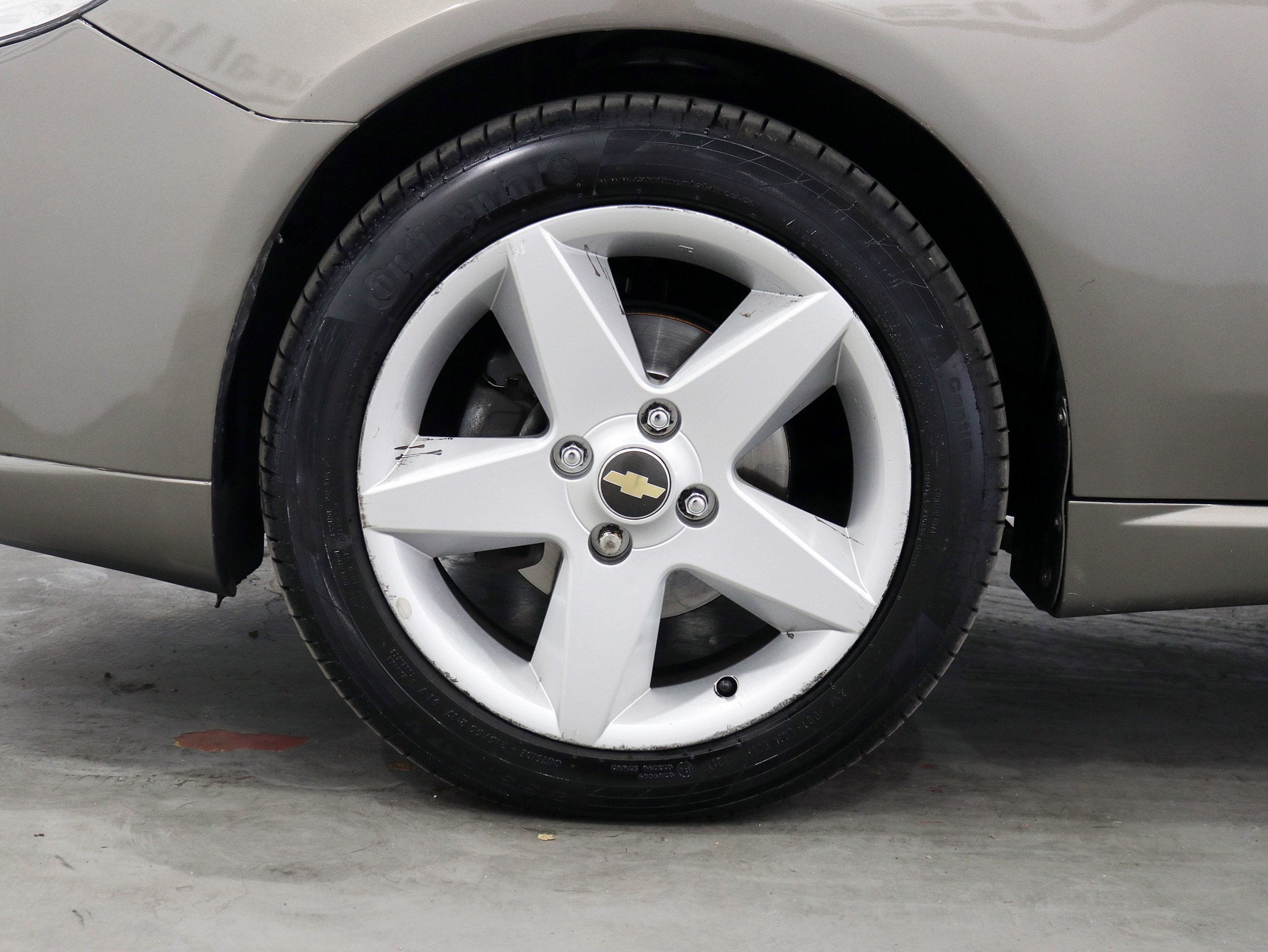 Foto Chevrolet Epica 38