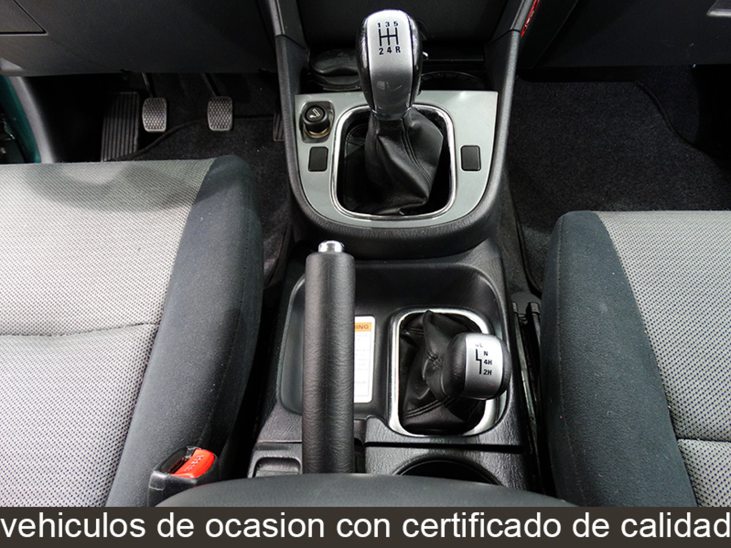 Foto Suzuki Grand Vitara 25