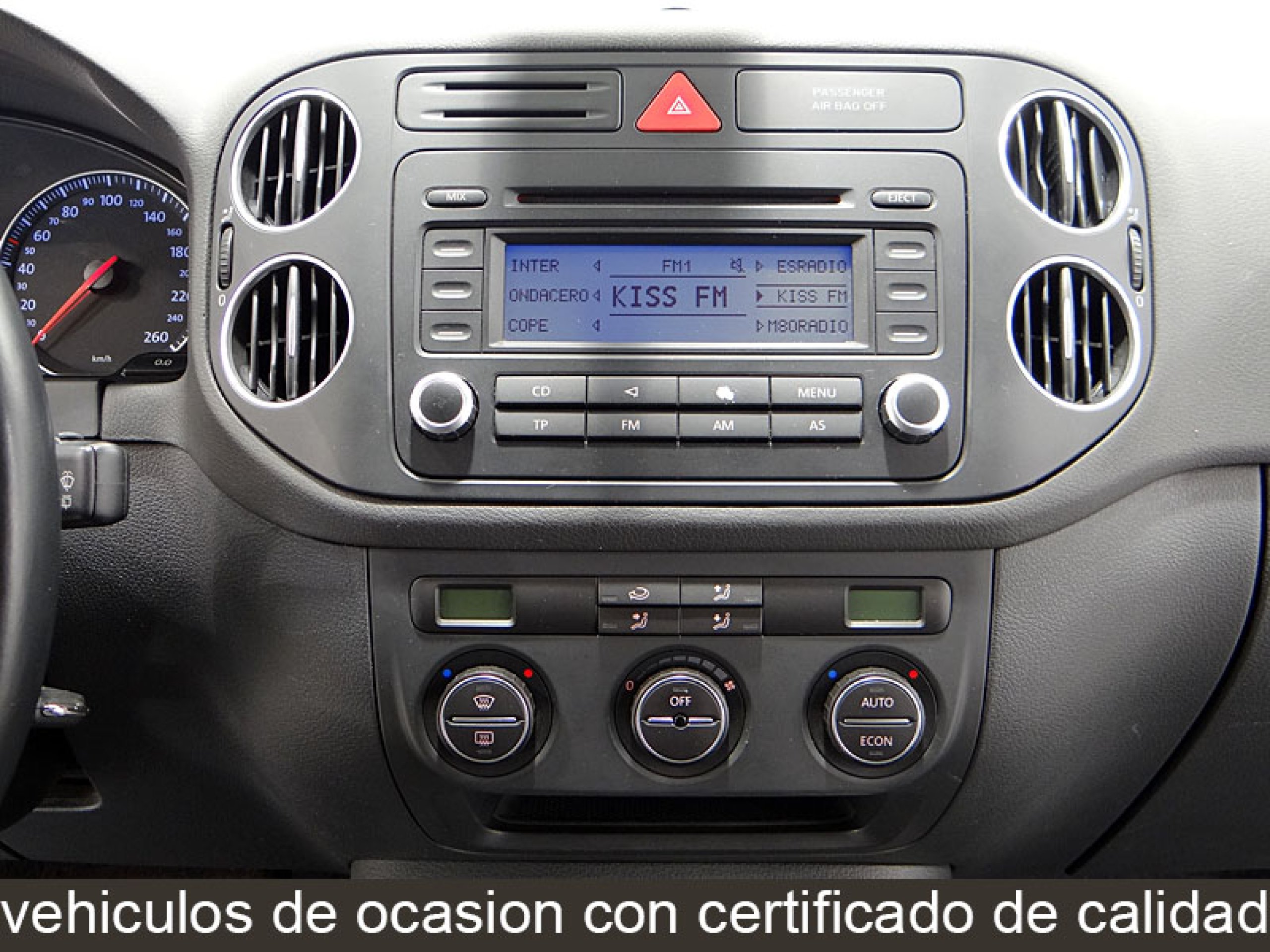Foto Volkswagen Golf 32