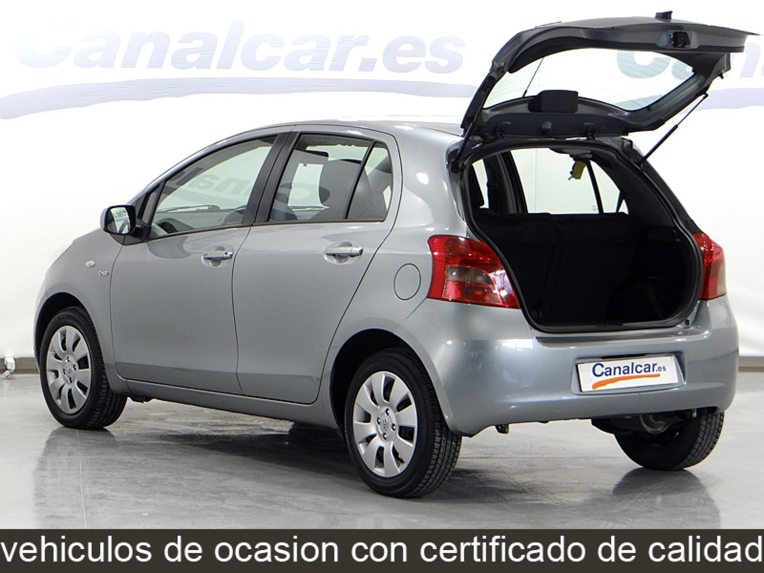 Foto Toyota Yaris 10
