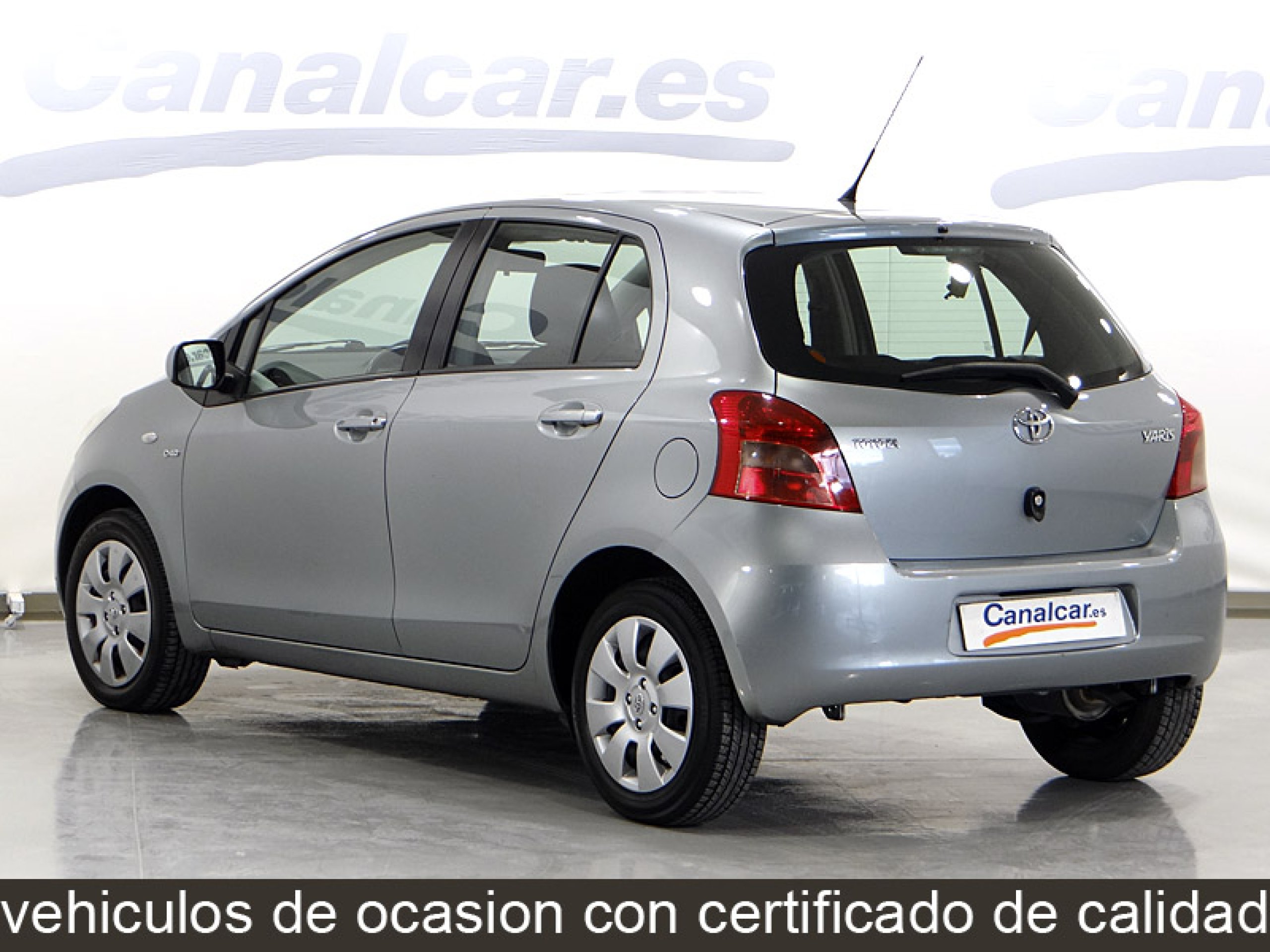Foto Toyota Yaris 11