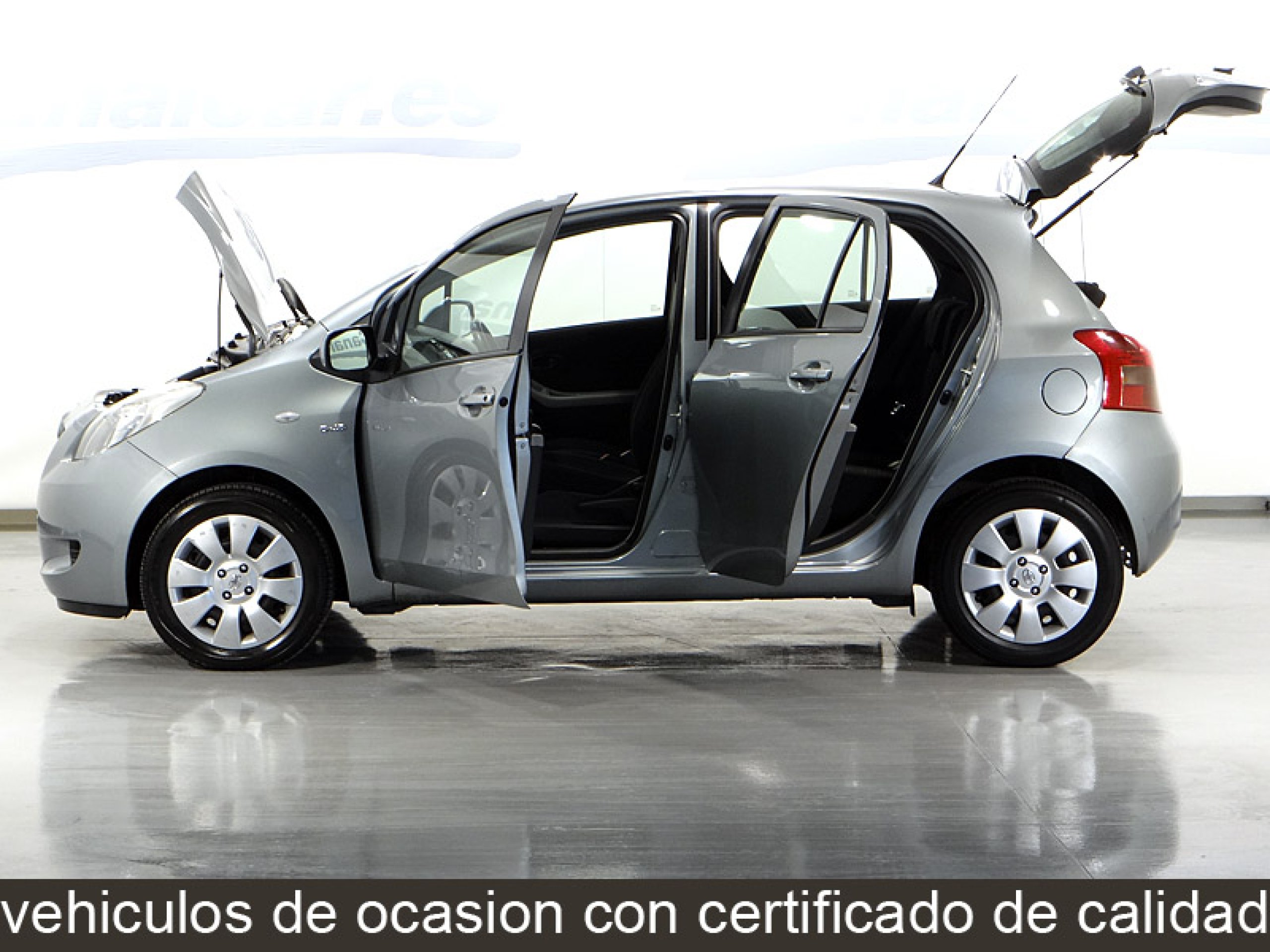 Foto Toyota Yaris 13