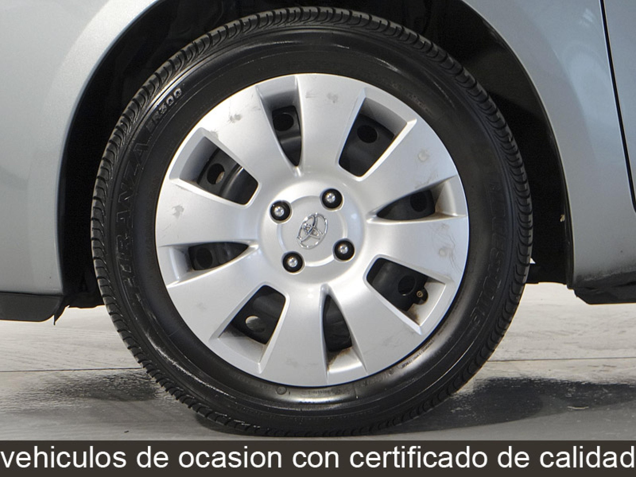 Foto Toyota Yaris 39