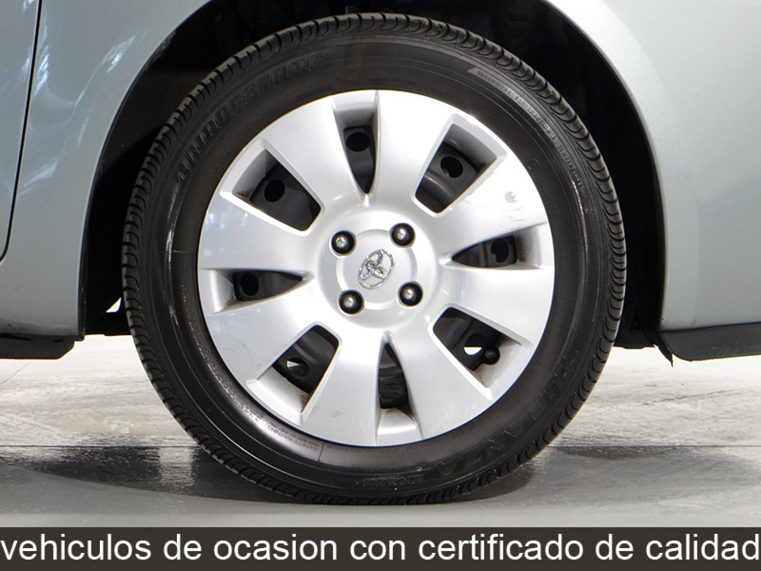 Foto Toyota Yaris 42