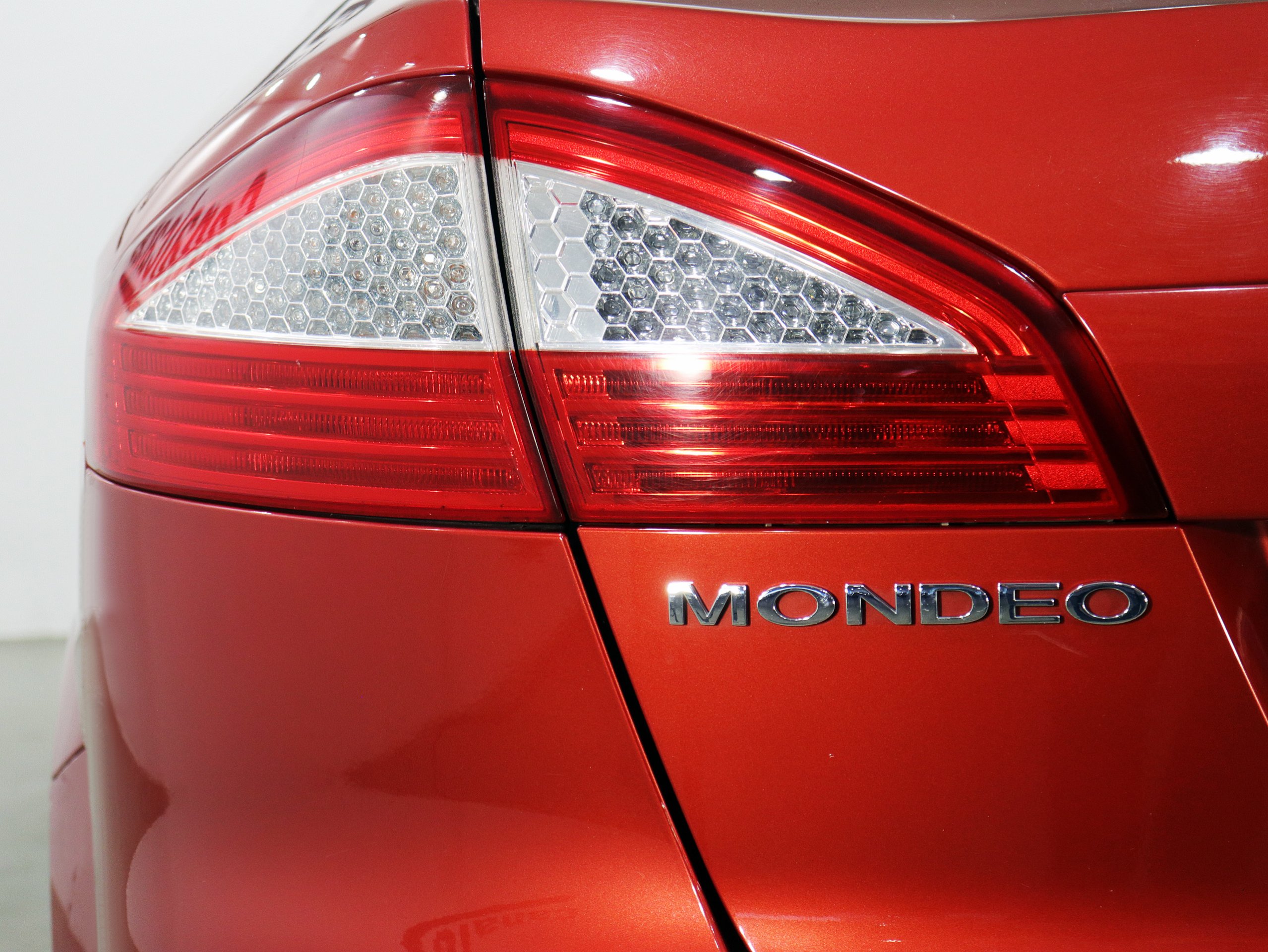 Foto Ford Mondeo 9