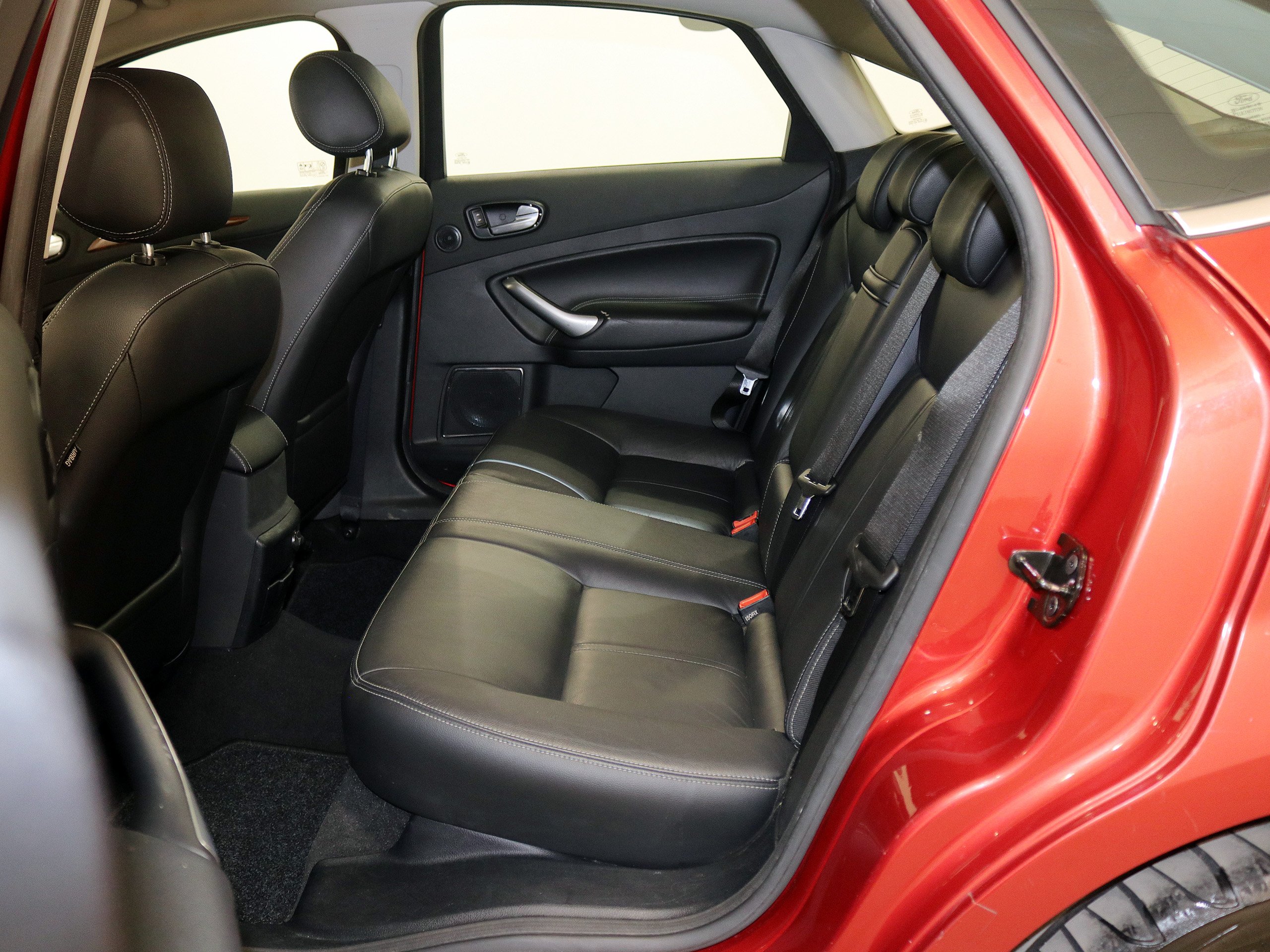 Foto Ford Mondeo 14