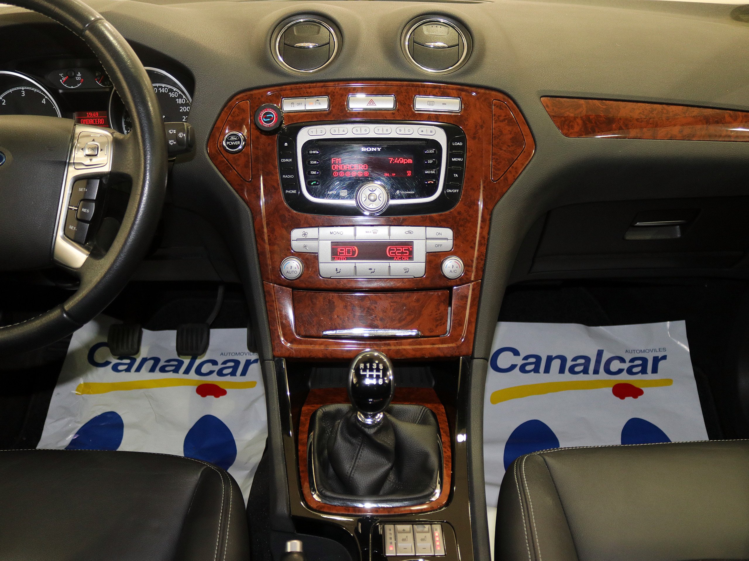 Foto Ford Mondeo 19