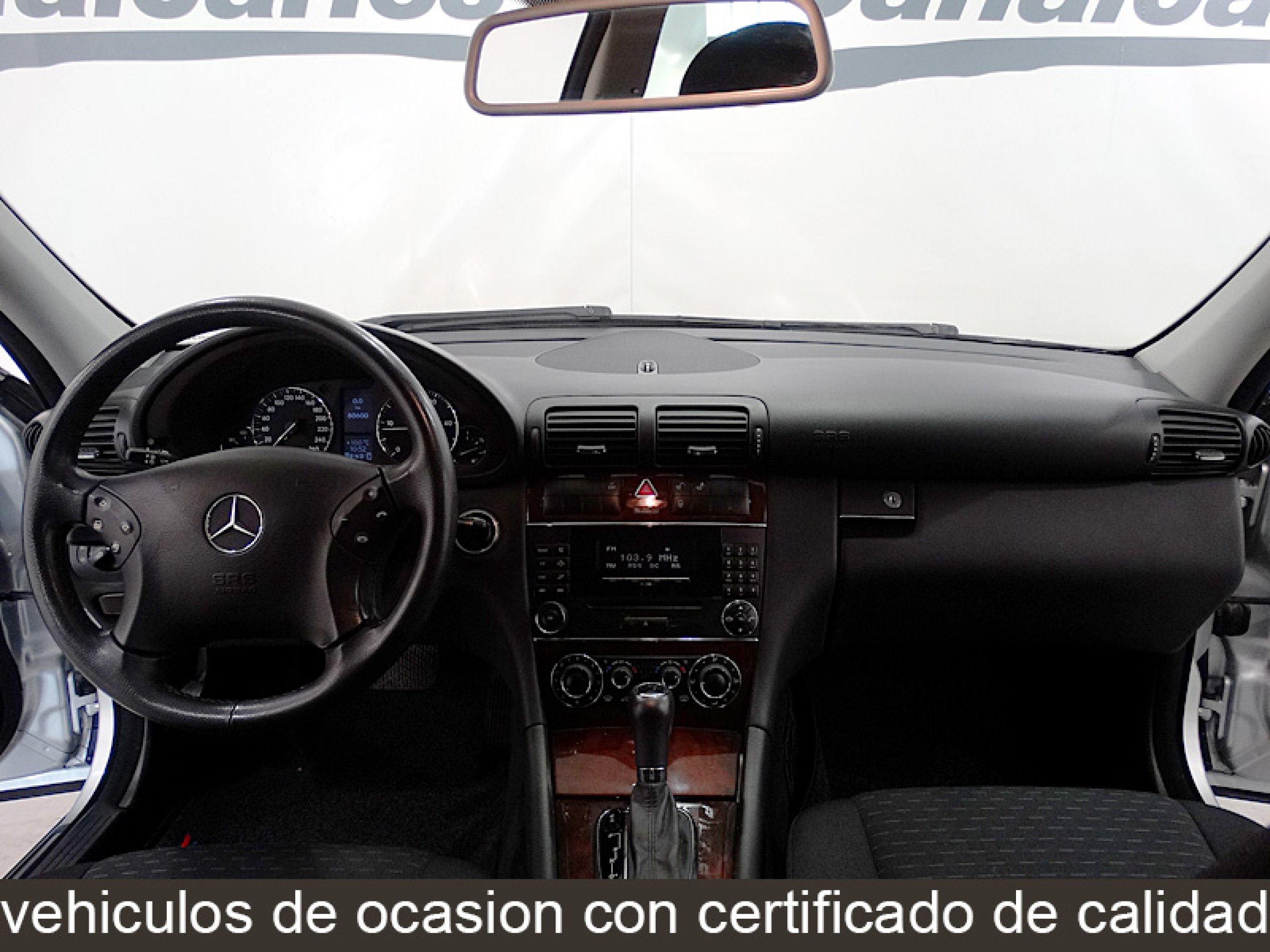 Foto Mercedes-Benz C 220 26