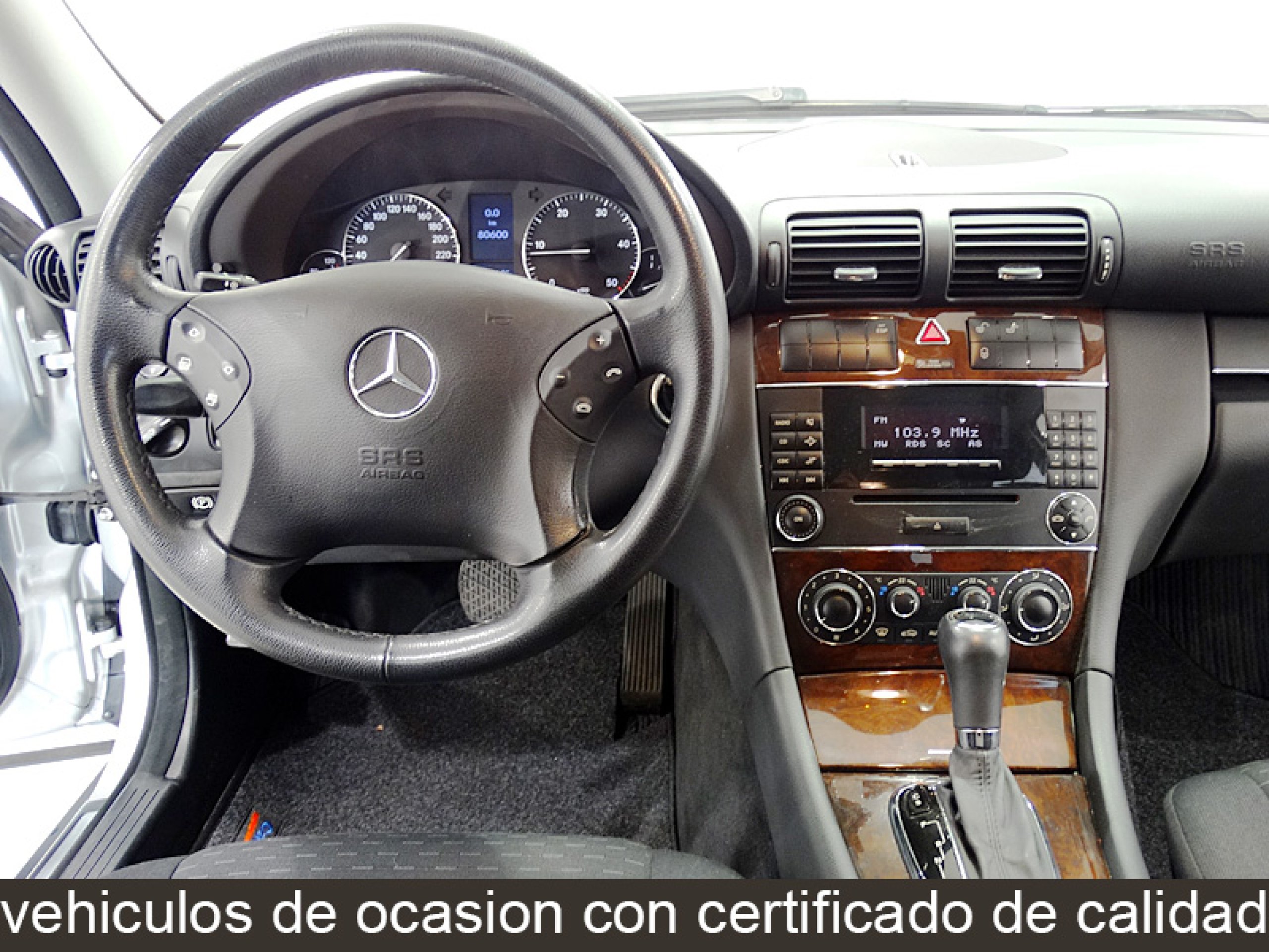 Foto Mercedes-Benz C 220 29