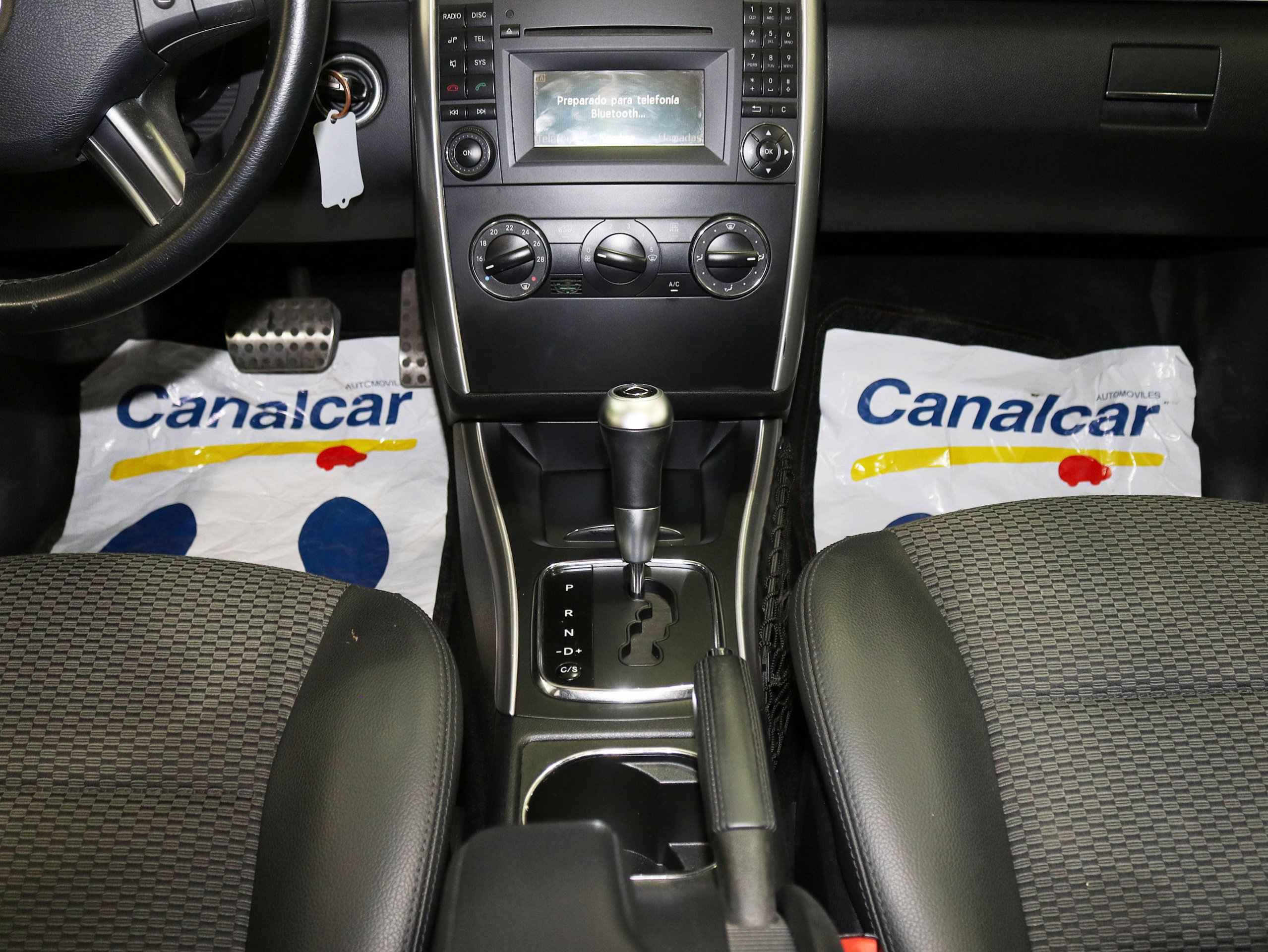 Foto Mercedes-Benz B 180 19