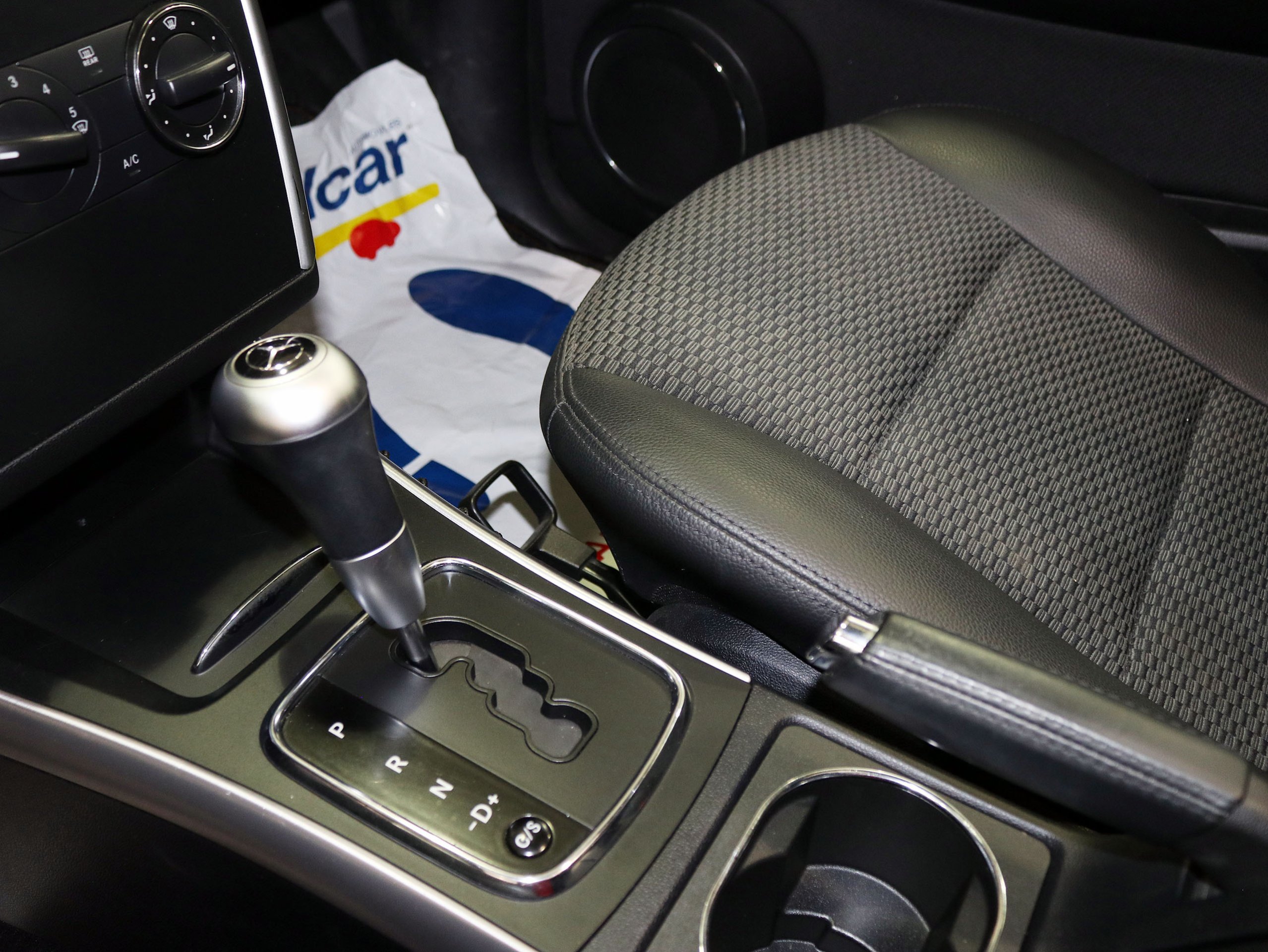 Foto Mercedes-Benz B 180 20