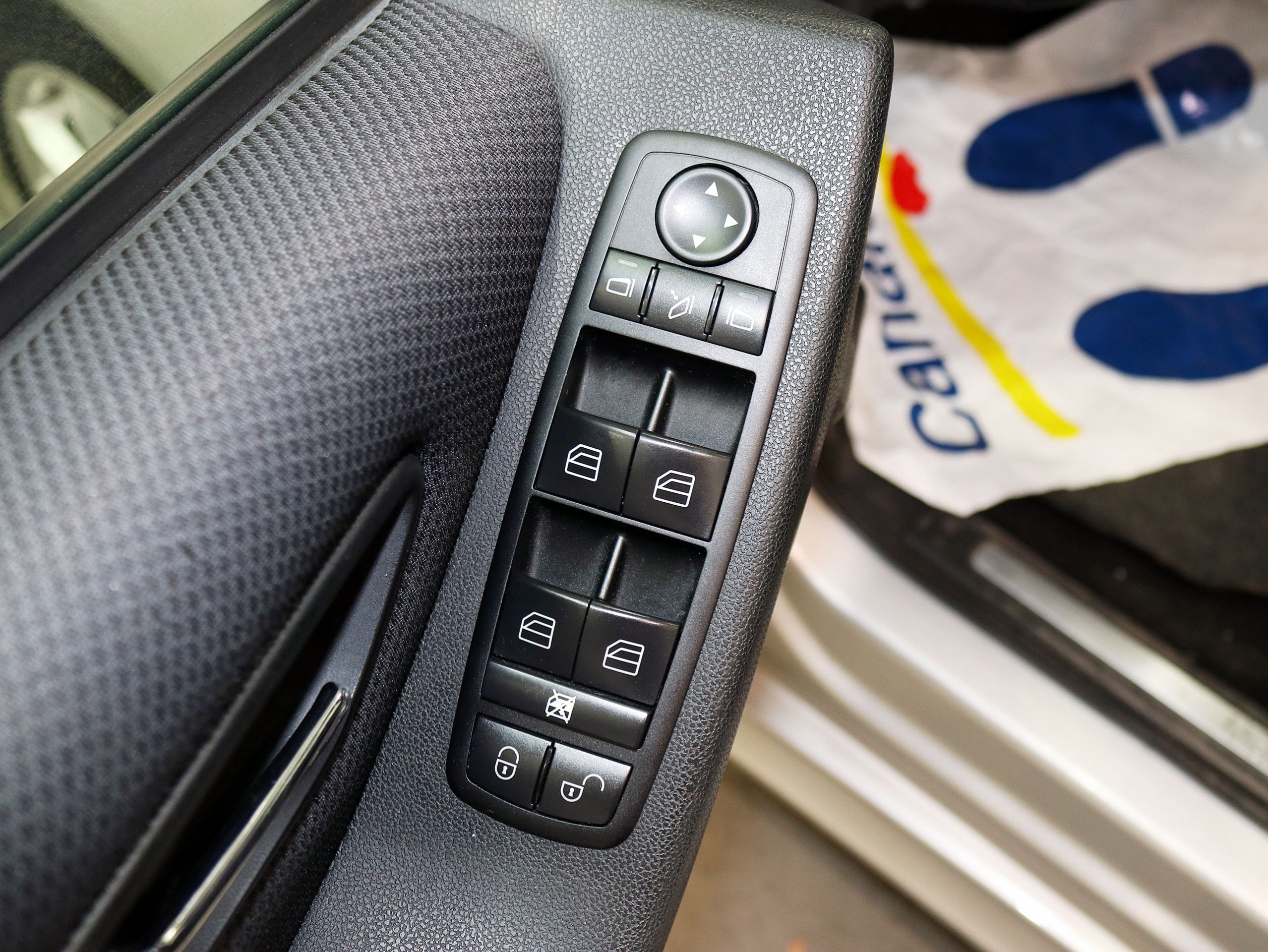Foto Mercedes-Benz B 180 21