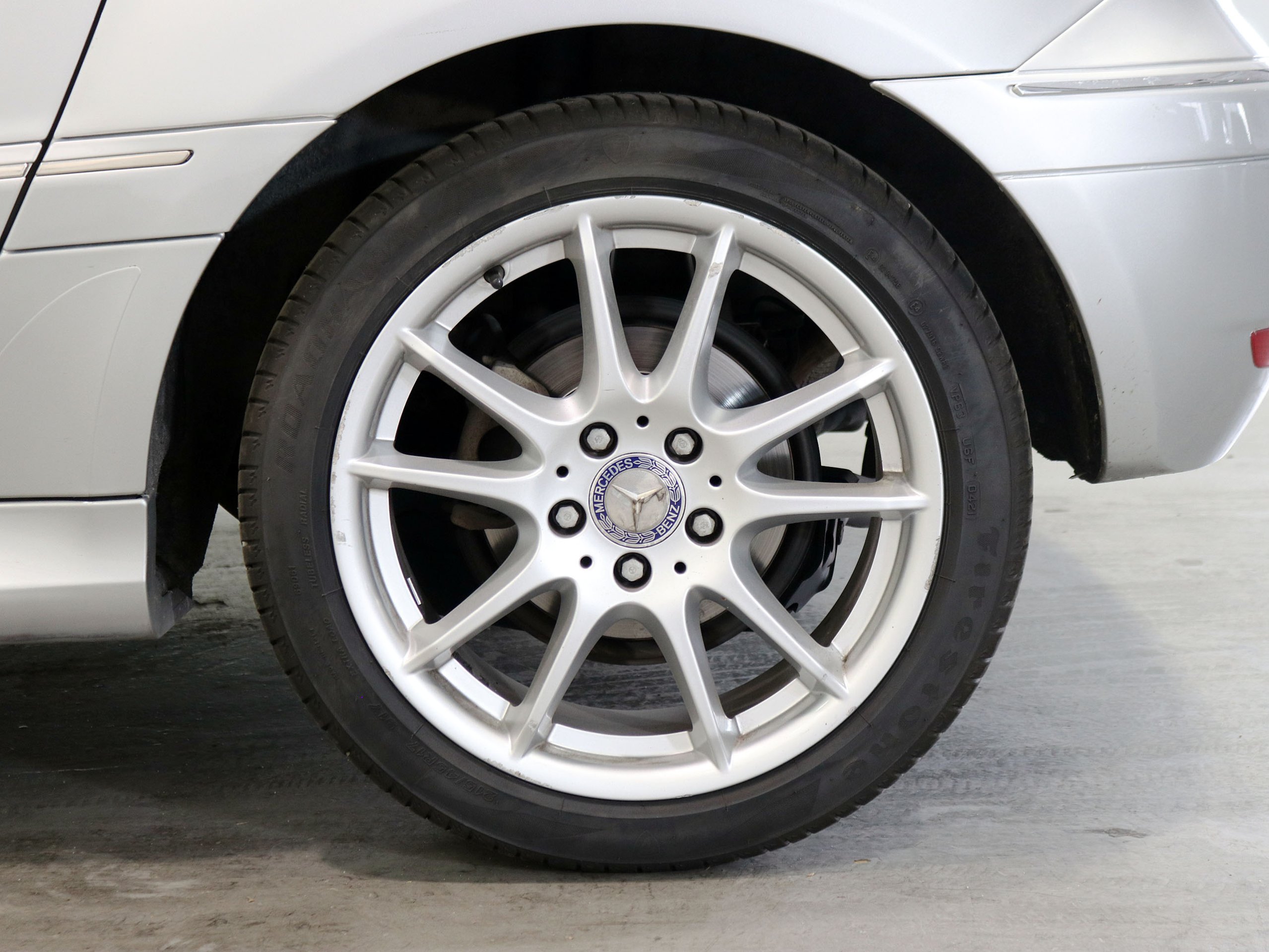 Foto Mercedes-Benz B 180 29