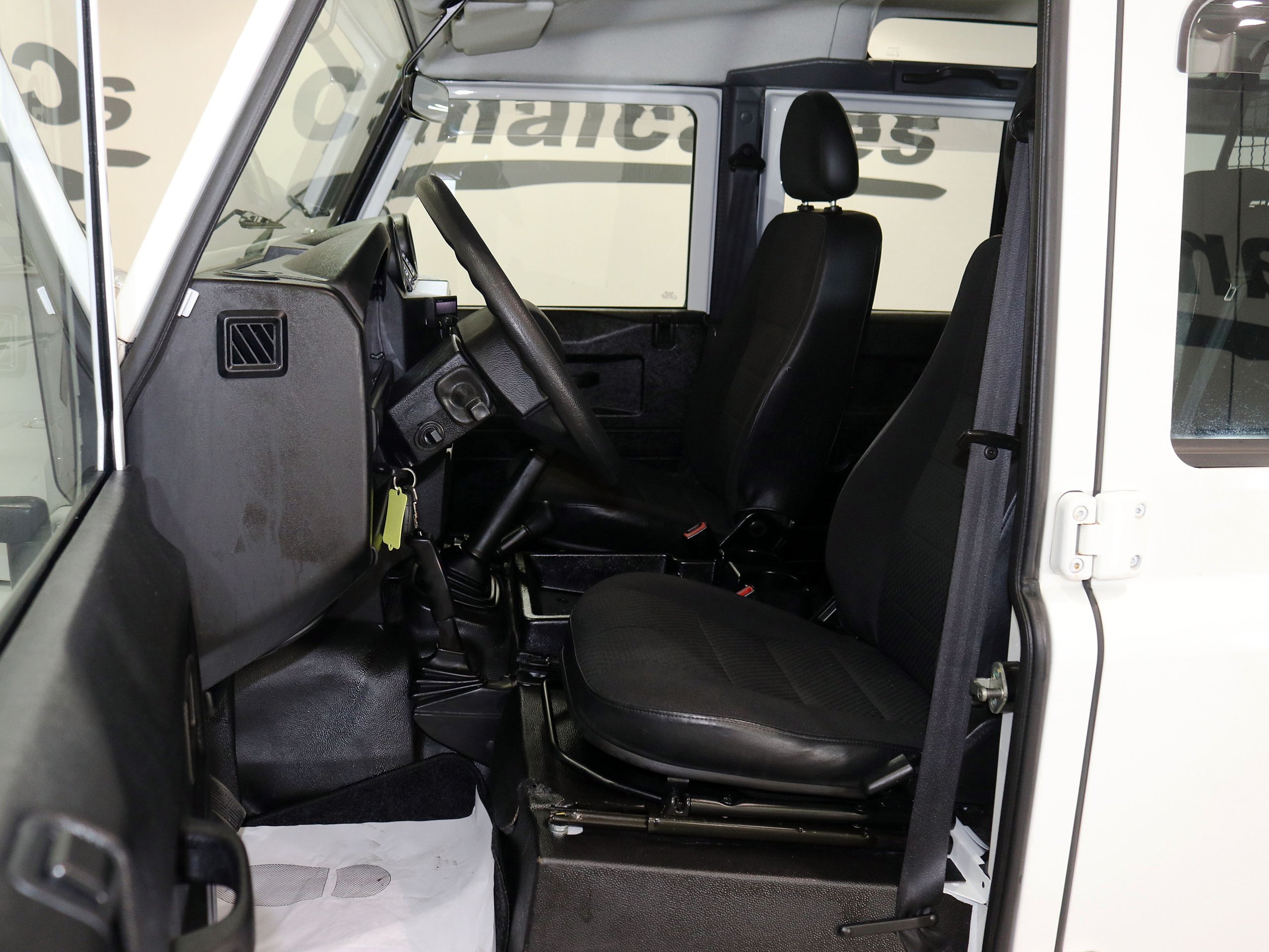 Foto Land Rover Defender 11