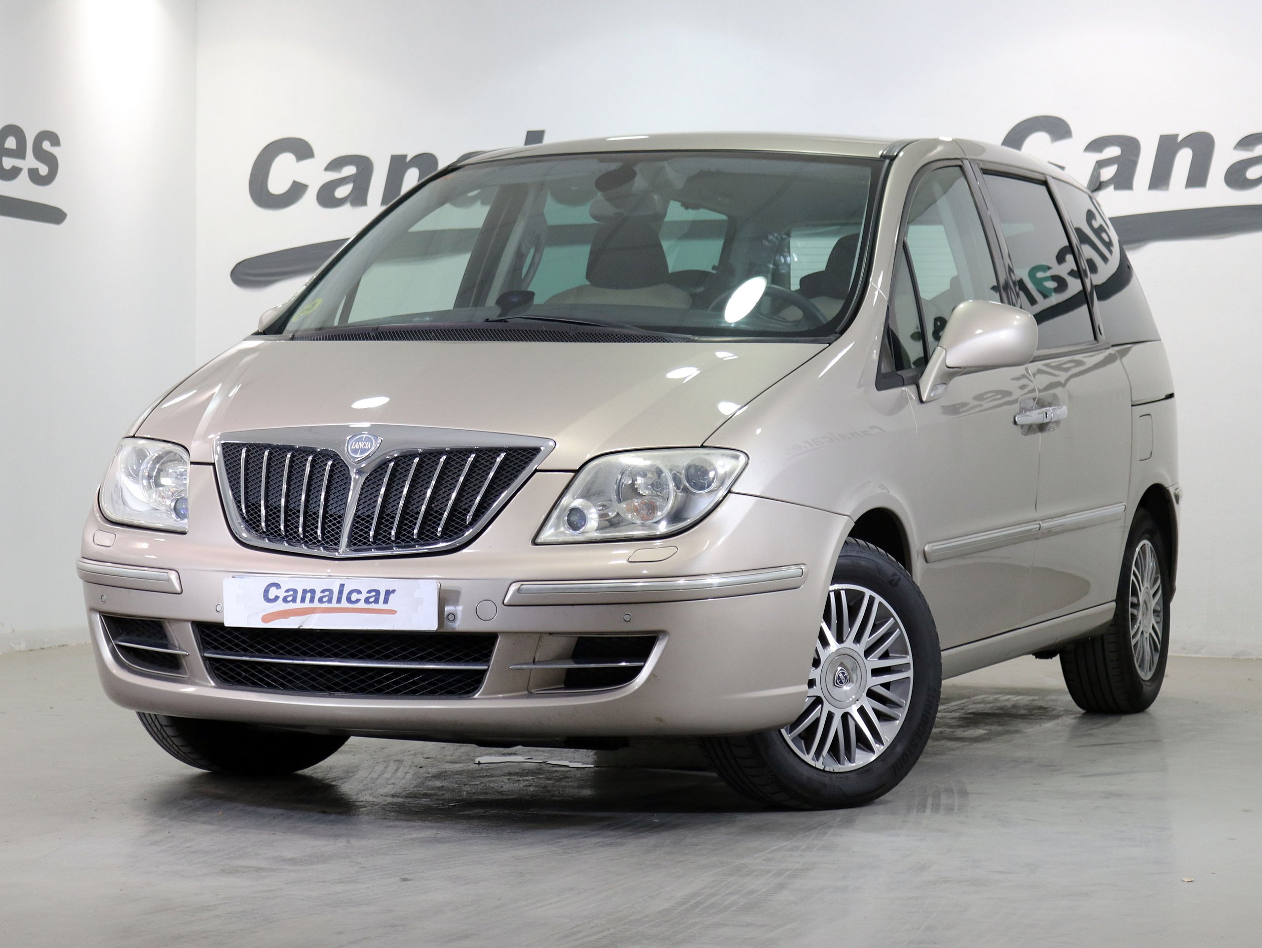 Foto Lancia Phedra 1