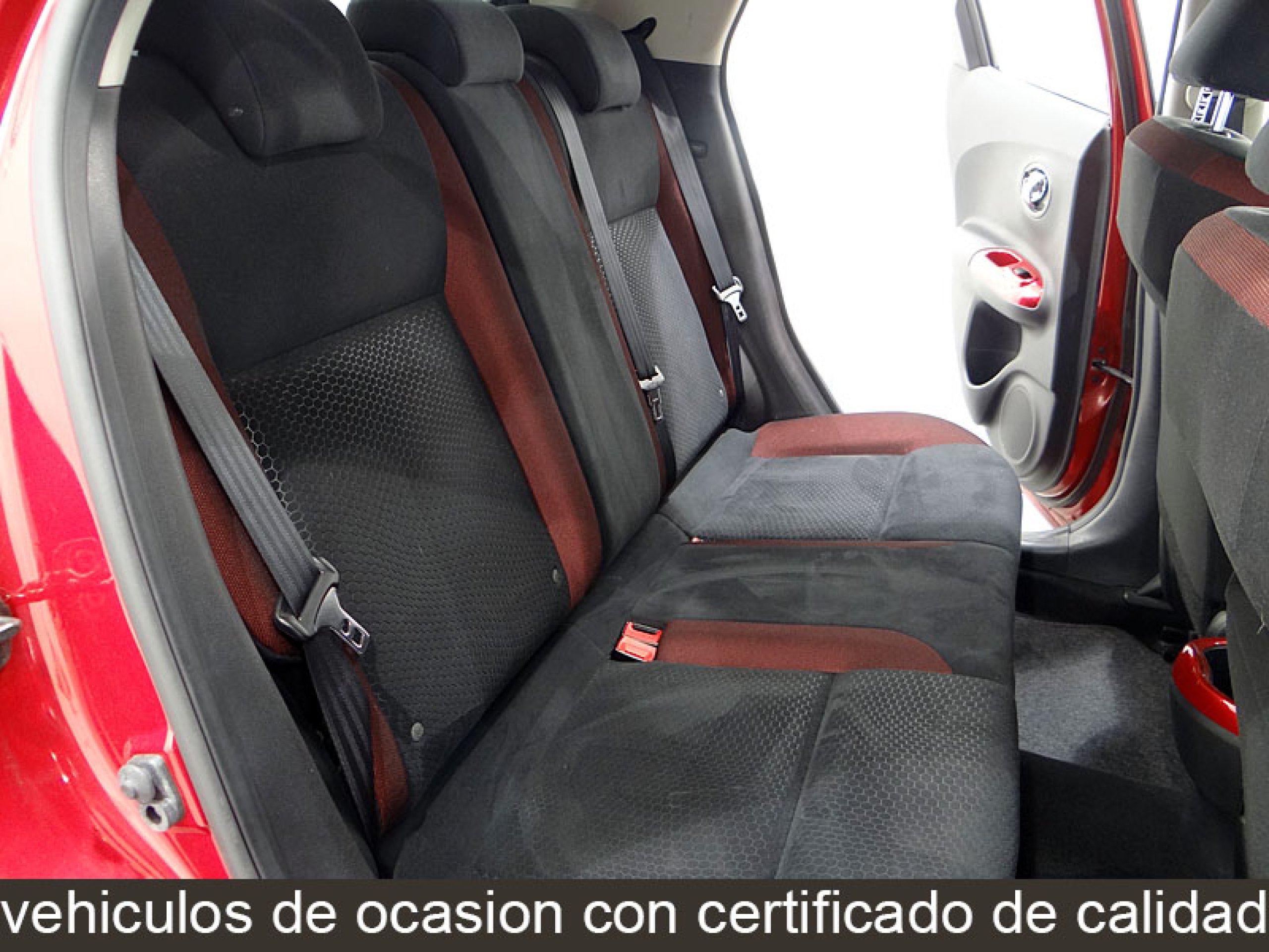 Foto Nissan Juke 23