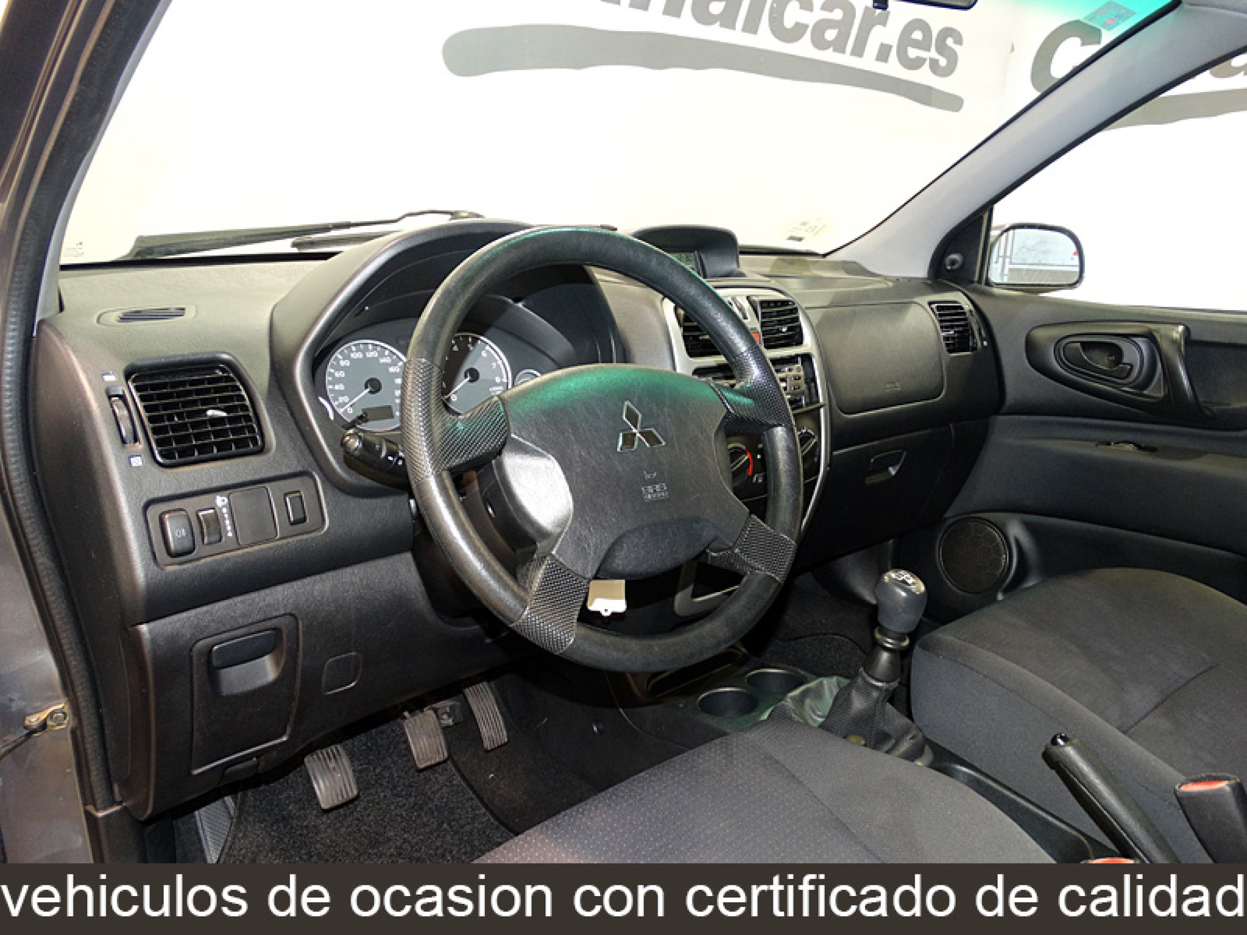 Foto Mitsubishi Space Star 14