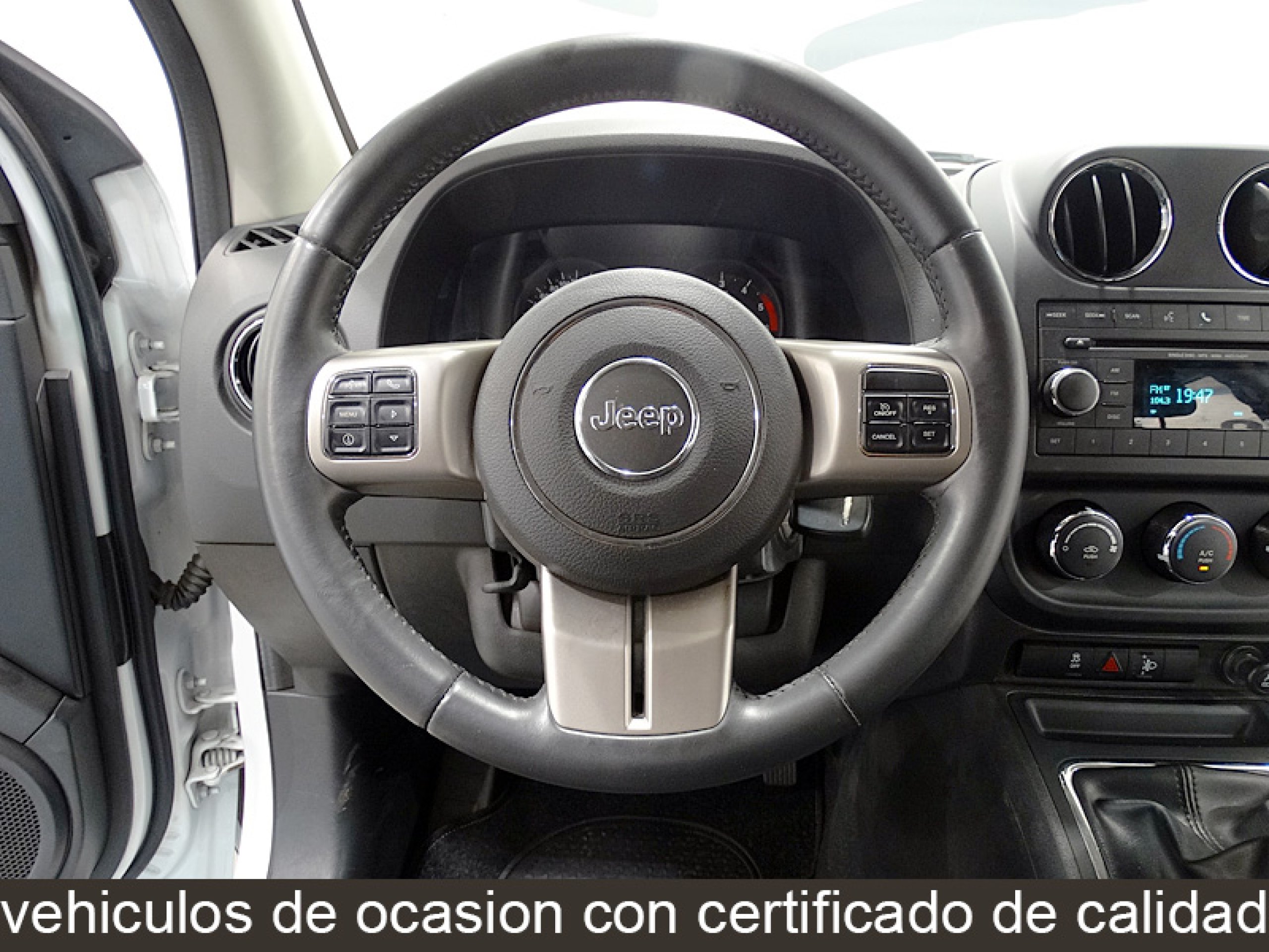 Foto Jeep Compass 25